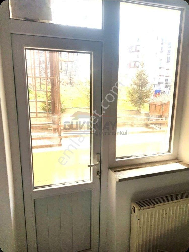 Güvenay - Çorum Kale Mah. Ata Caddesi Civarı 3+1 Kıralık Daire - Görsel 6