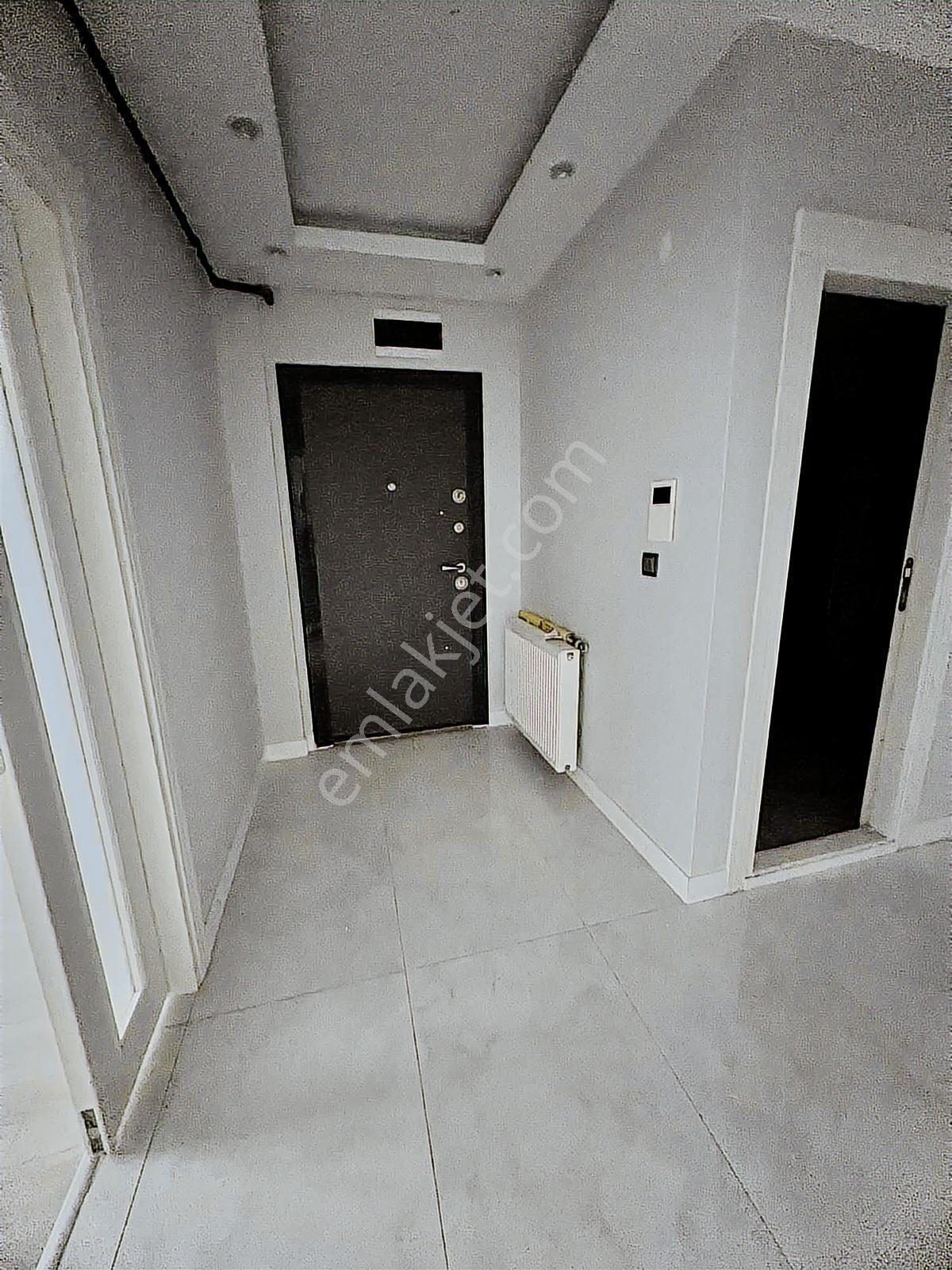 Alaçam Caddesi'ne Cephe Lüks 2 + 1 - Görsel 13