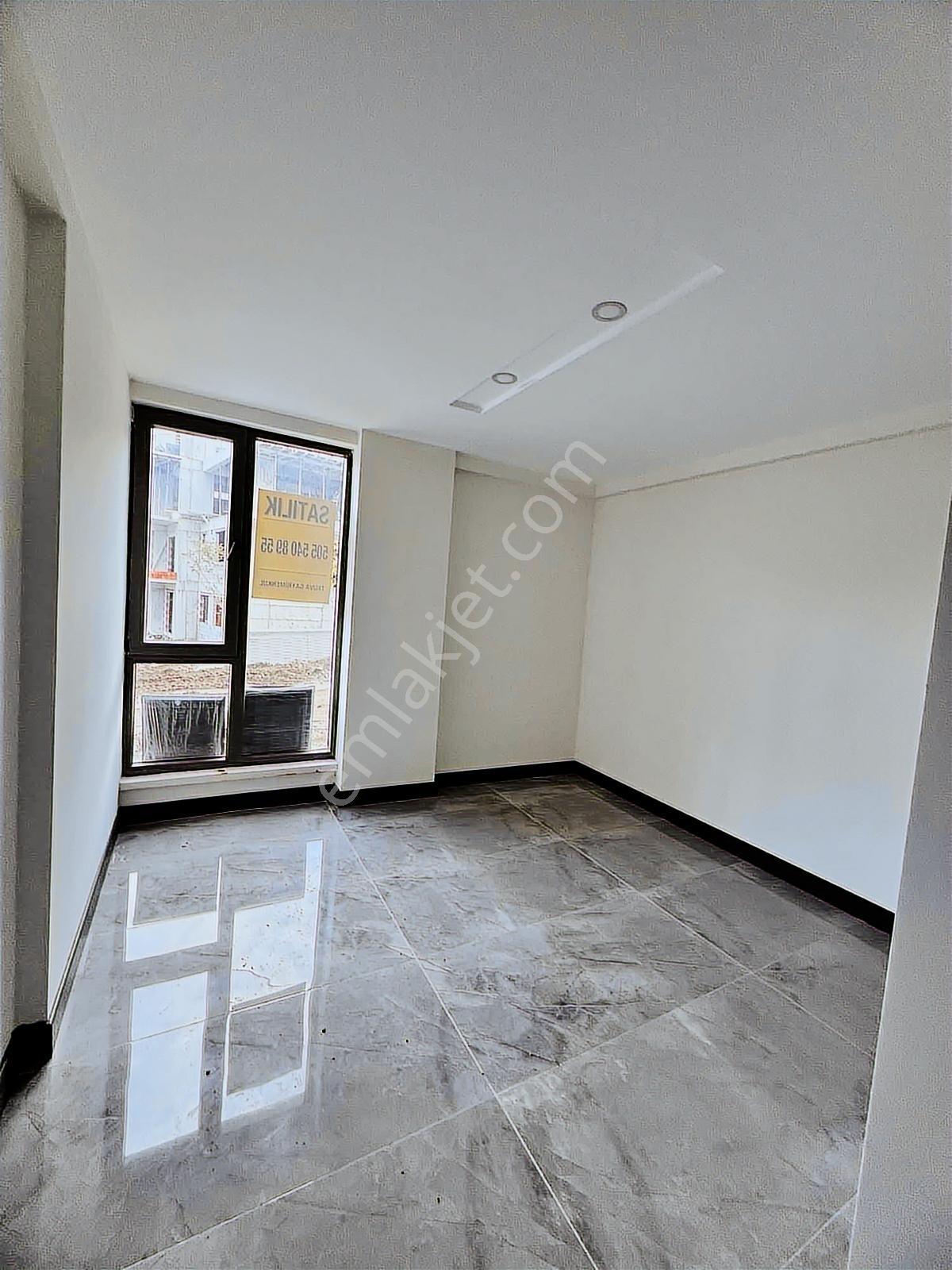Çakırlar Korusu Yanı | Havuzlu Site Yatırımlık 1+1 Satılık Daire - Görsel 9