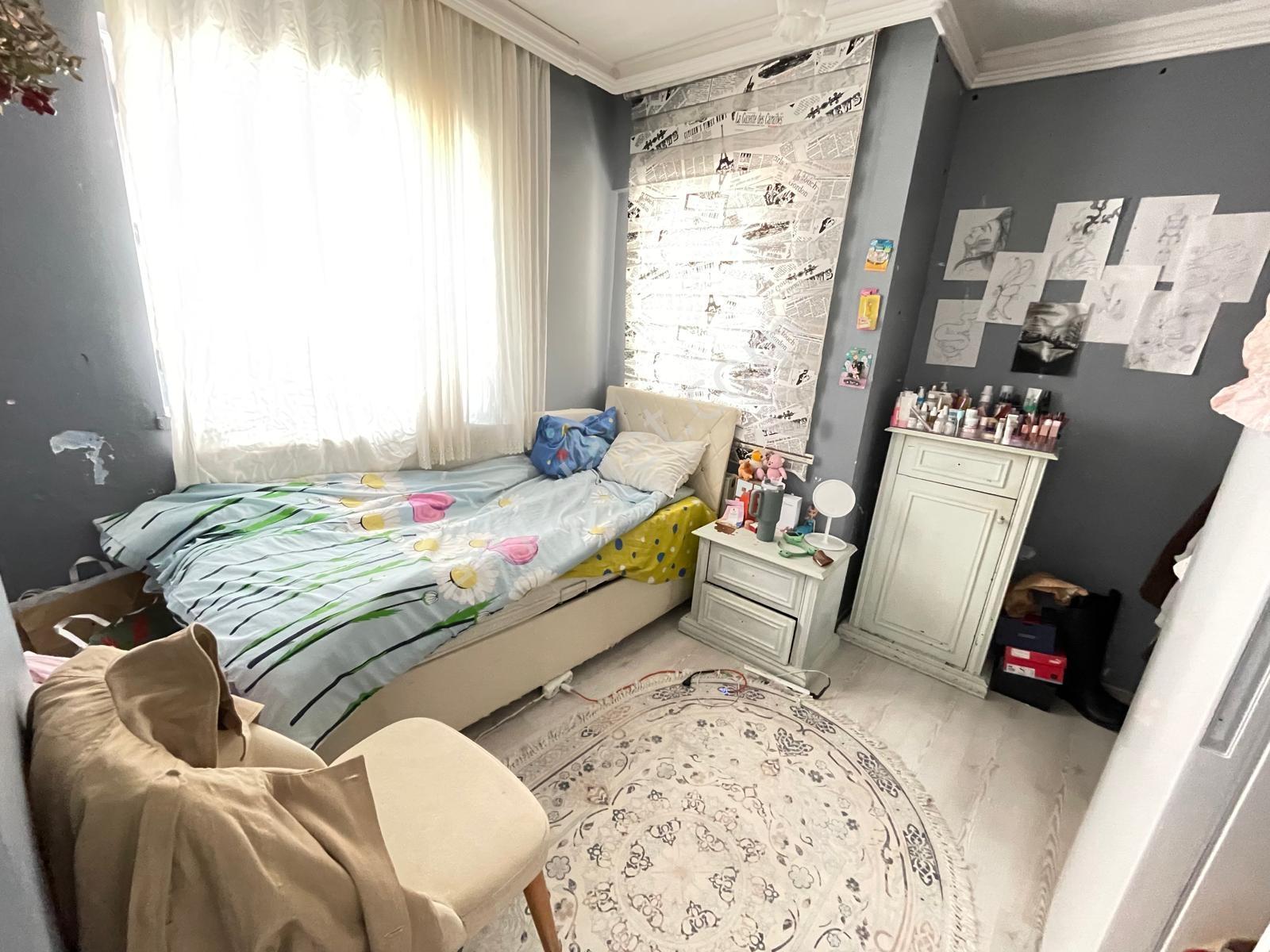 Kazım Orbay Mah. Caddeye 2 Dakika 3+1 Ara Kat Satılık - Görsel 14