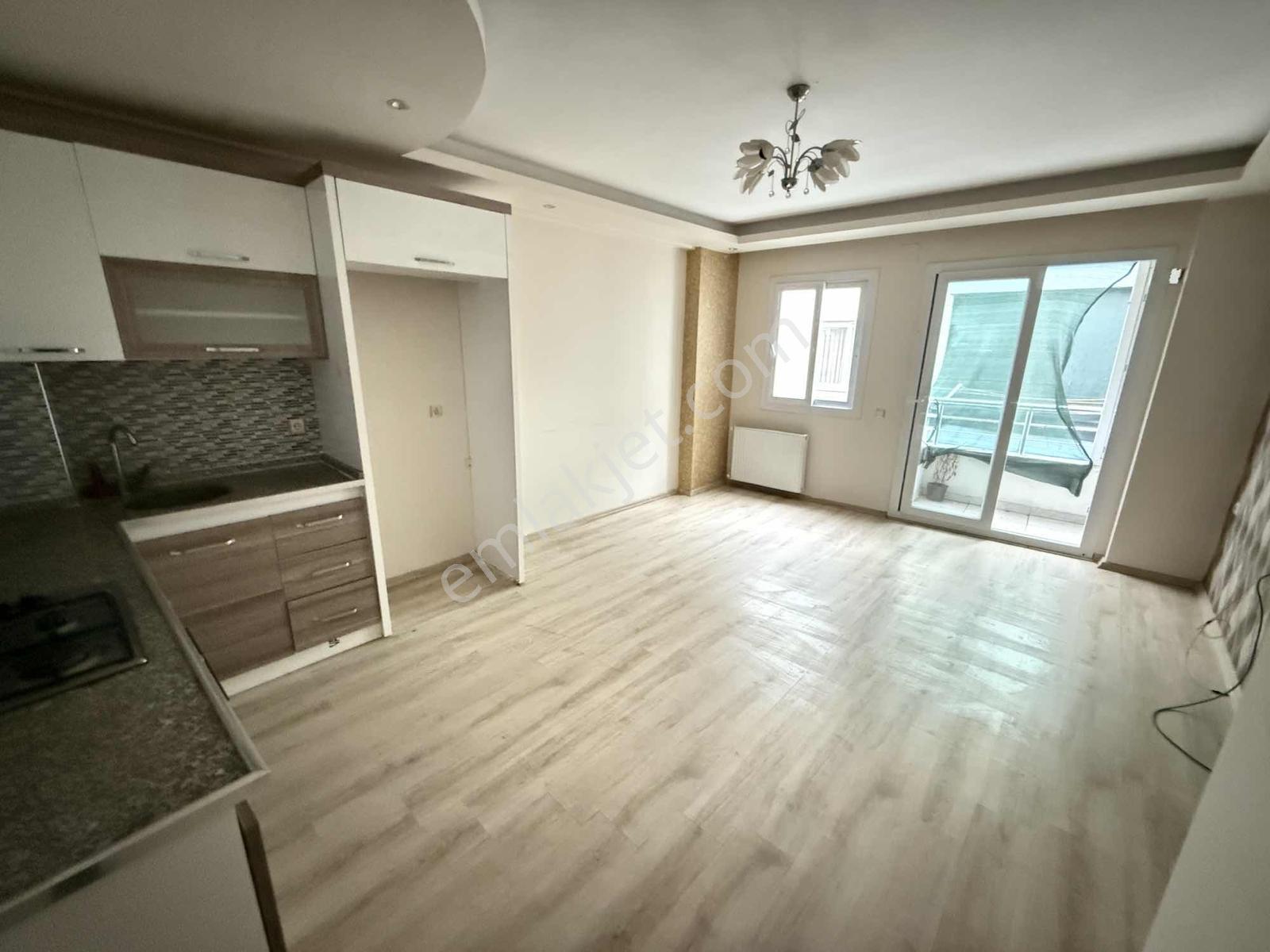 Yonca'dan Sağlık Mah.'de Kiralık Yeni Bina 2.kat 2+1 Temiz Daire - Görsel 4