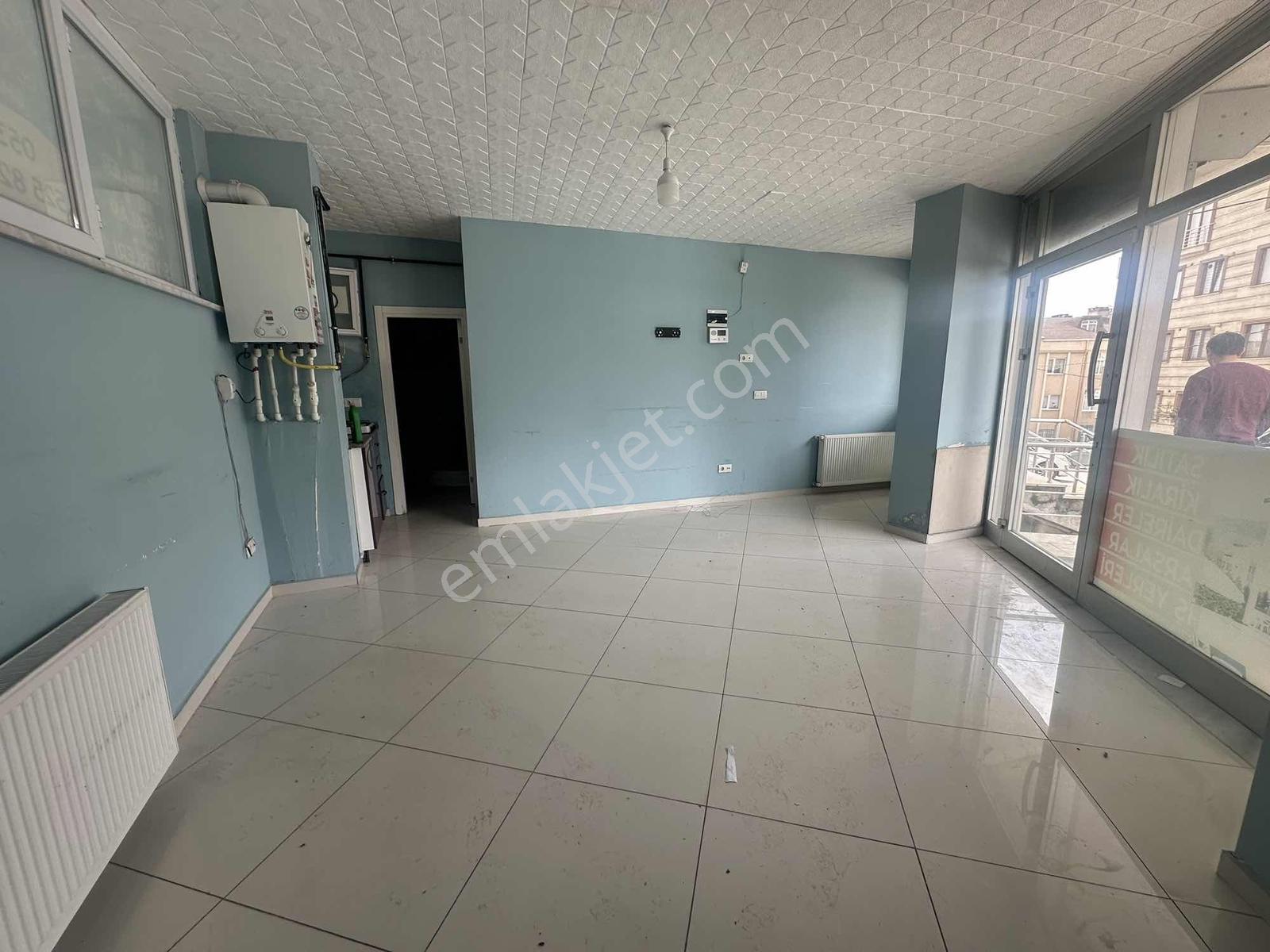 Çekmeköy Merkez Mah.60 M2 Kiralık Dükkan - Görsel 12