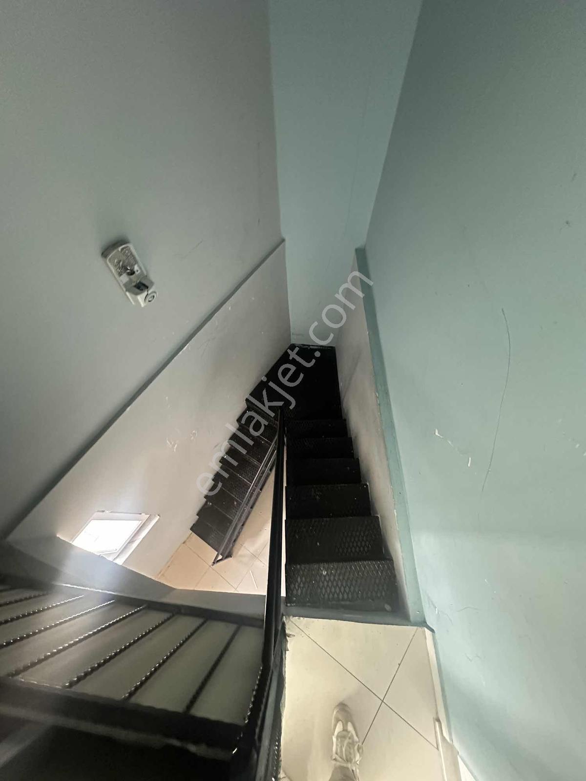 Çekmeköy Merkez Mah.60 M2 Kiralık Dükkan - Görsel 3