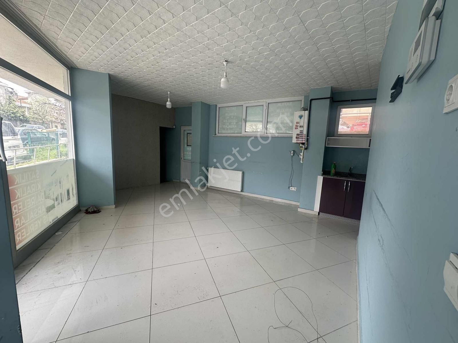 Çekmeköy Merkez Mah.60 M2 Kiralık Dükkan - Görsel 4