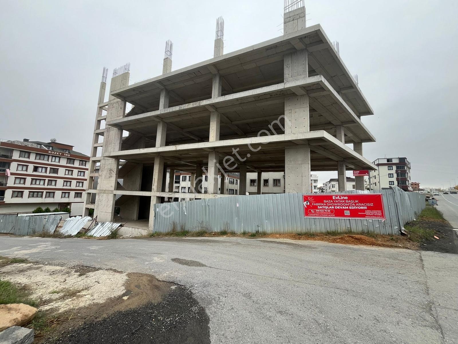 Ana Caddeye Cephe 1163m2 Arsa Projeli 6 Kat 4200m2 Natamam Bina - Görsel 2