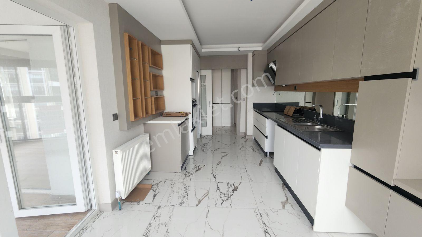 Törekent Mah. Çift Kilerli Cam Balkonlu Sıfır 3+1 Kiralık - Görsel 31