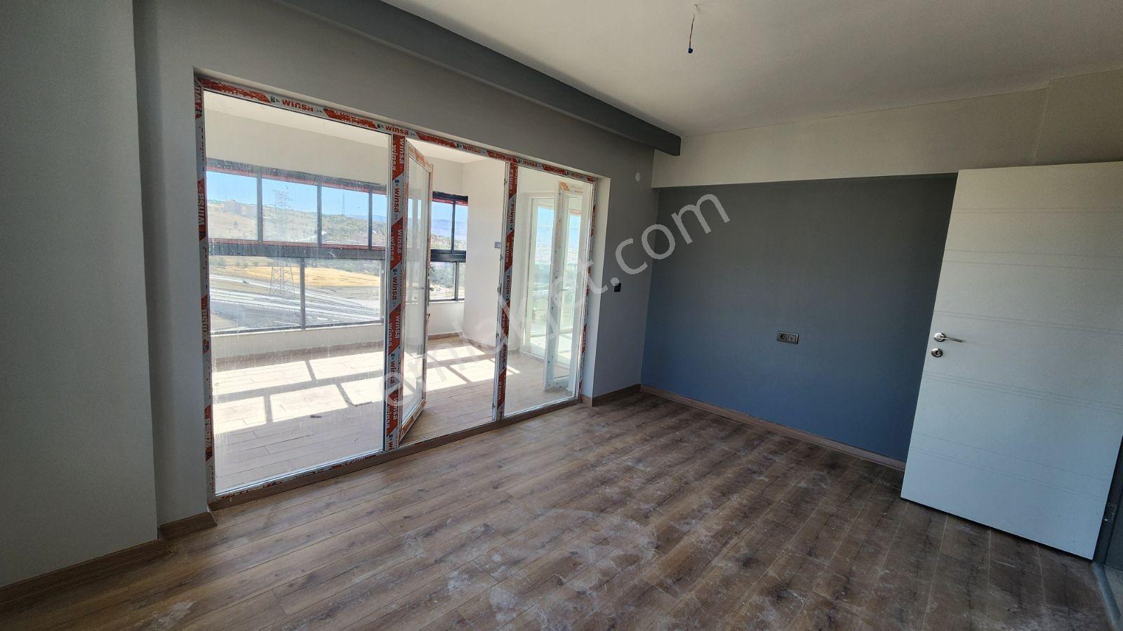 Törekent Mah. Çift Kilerli Cam Balkonlu Sıfır 3+1 Kiralık - Görsel 7