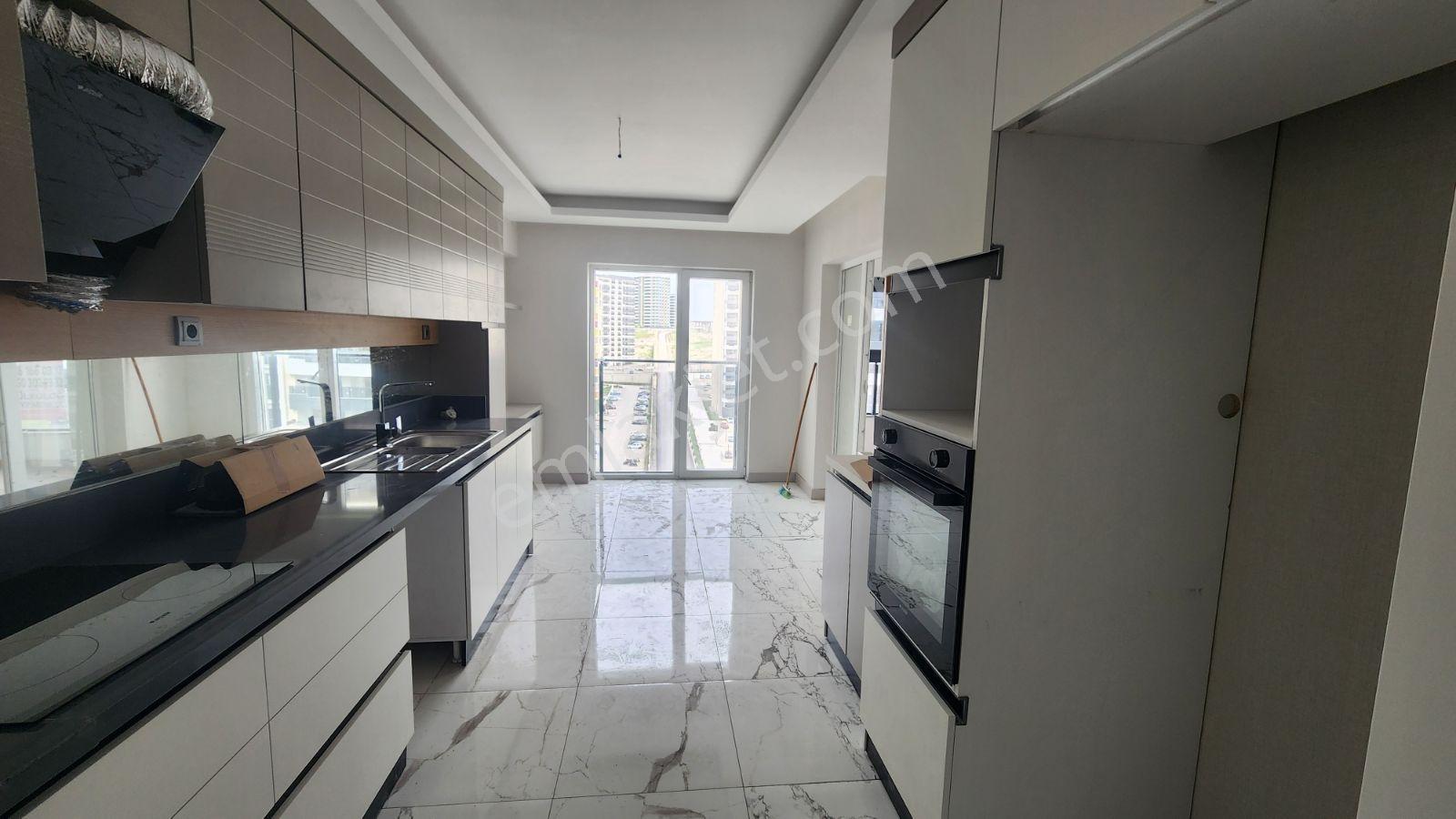 Törekent Mah. Çift Kilerli Cam Balkonlu Sıfır 3+1 Kiralık - Görsel 22