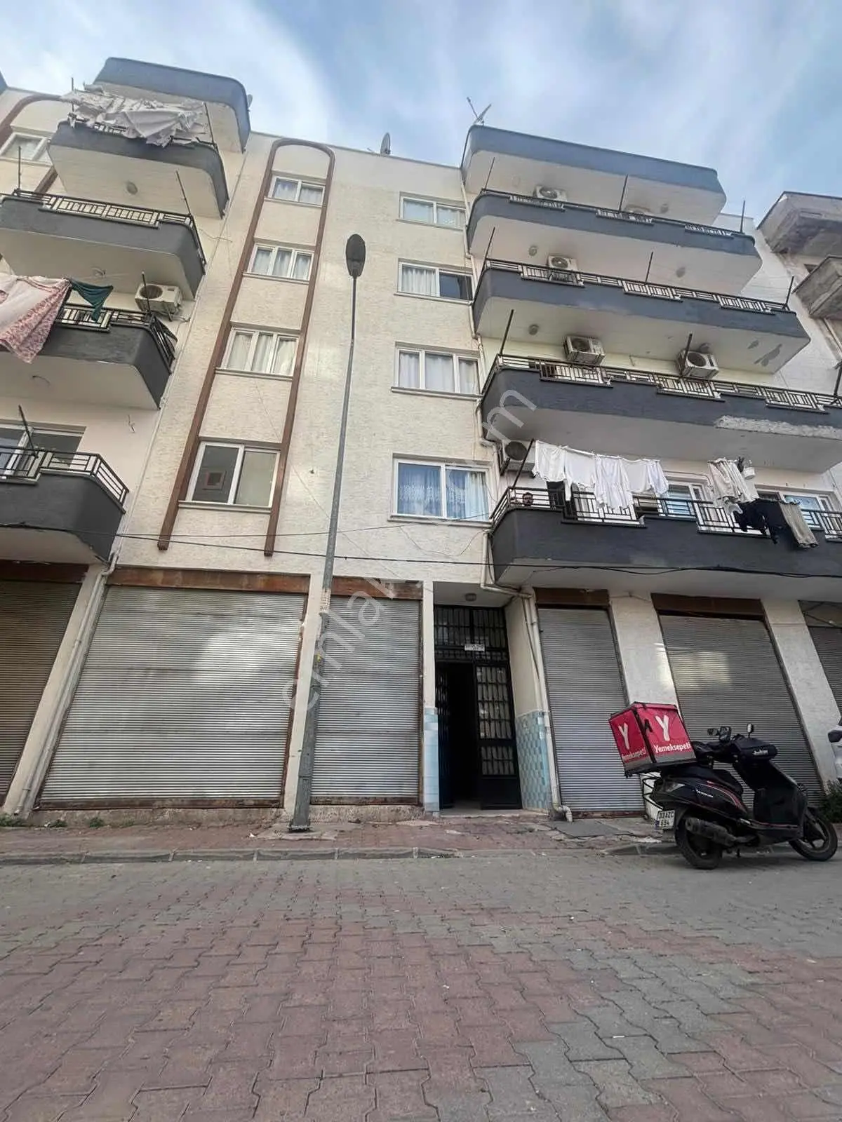 Yonca'dan Akdeniz Mahmudiye'de Satılık 3+1 Daire