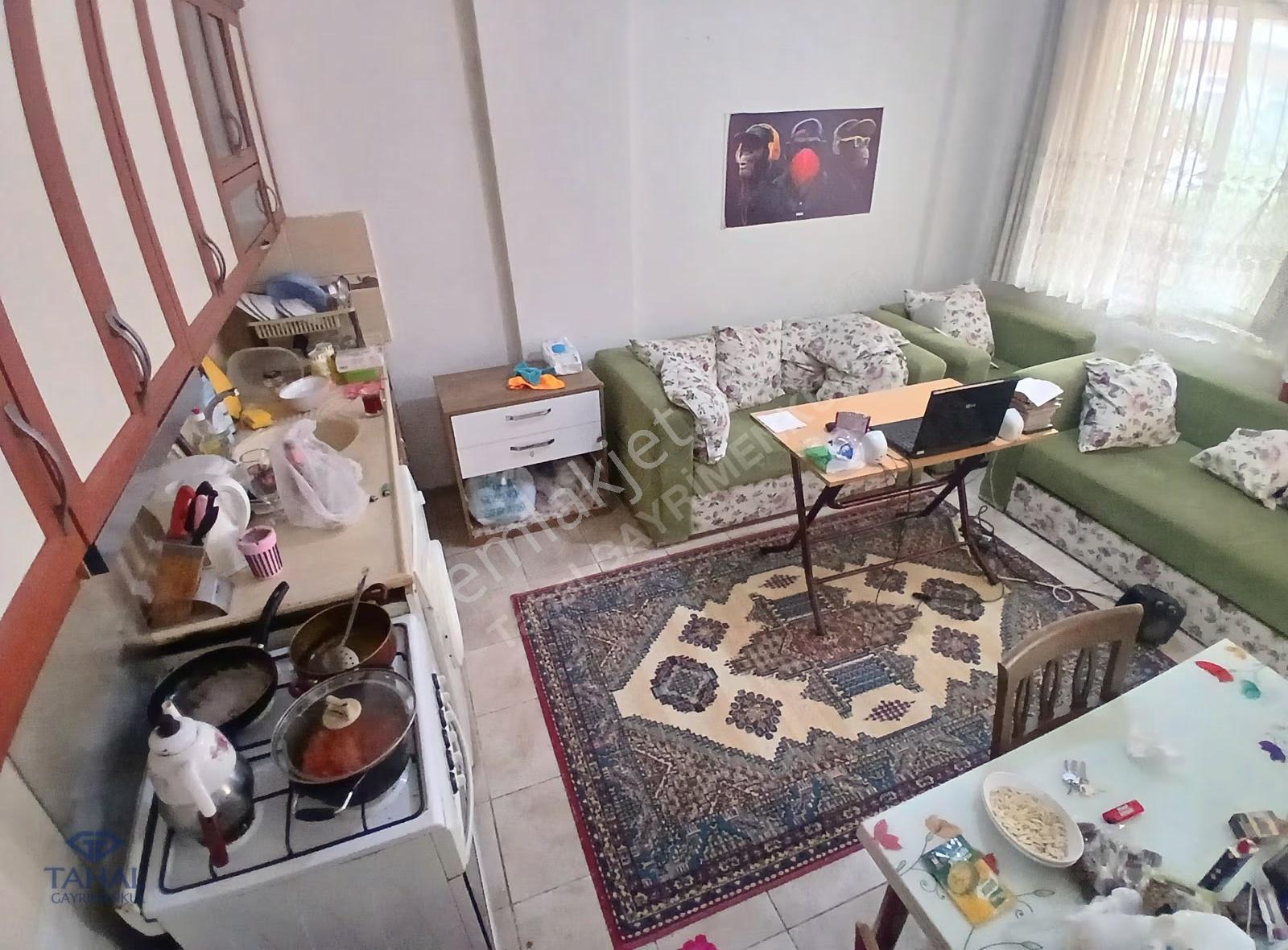Konuksever'de Acil Satılık Açık Mutfak 2+1 Y.giriş 70m2 Daire - Görsel 6