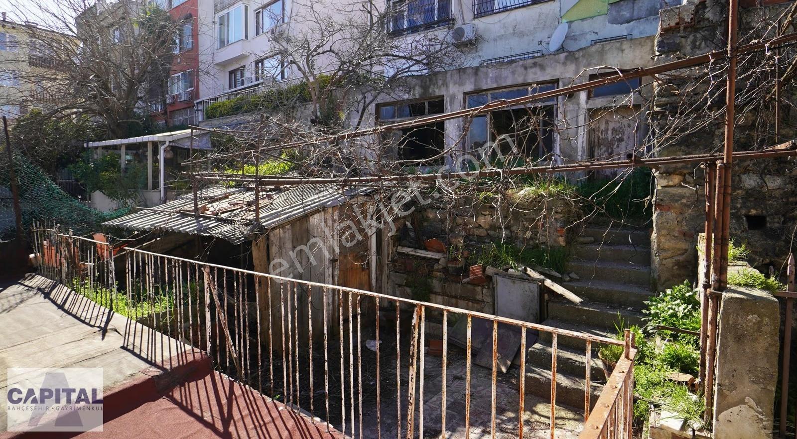 Ortaköy Mecidiye Mahallesi'nde Boğaz Manzaralı Bahçeli 3+2 Daire - Görsel 28