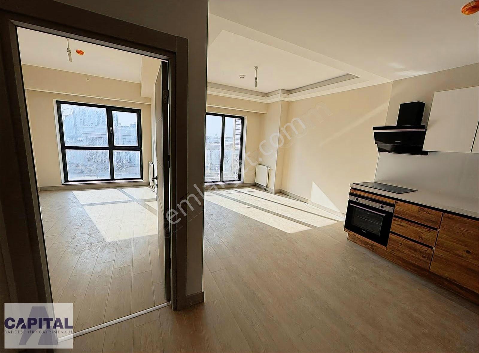 Akzirve Strada 2.etap Kısa Katlı Blokta Hiç Oturulmamış Lüks 1+1 - Görsel 25