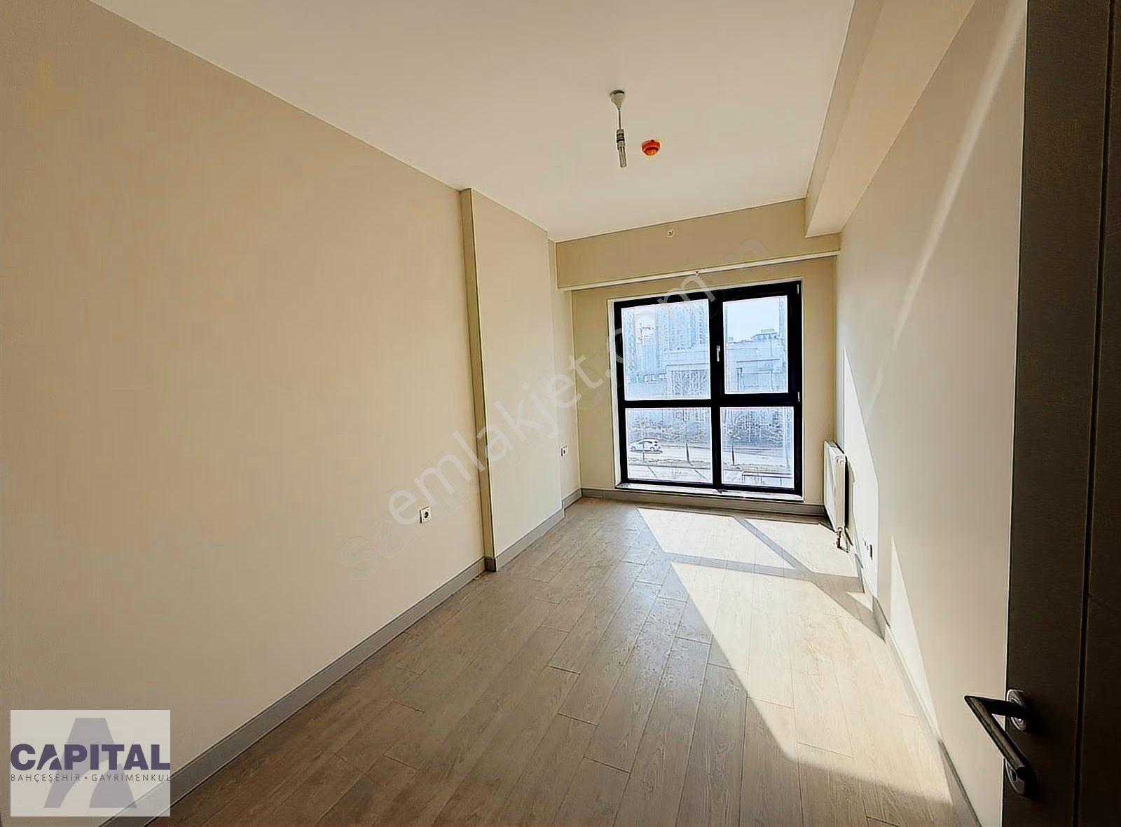 Akzirve Strada 2.etap Kısa Katlı Blokta Hiç Oturulmamış Lüks 1+1 - Görsel 16