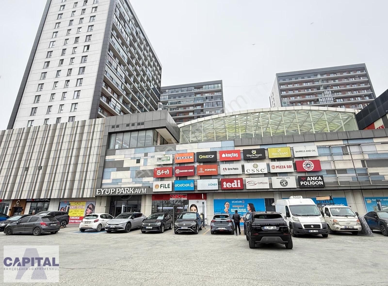 Eyüp Park Avm'de Özel Konumlu 240 M2 Boş Satılık Dükkan - Görsel 12