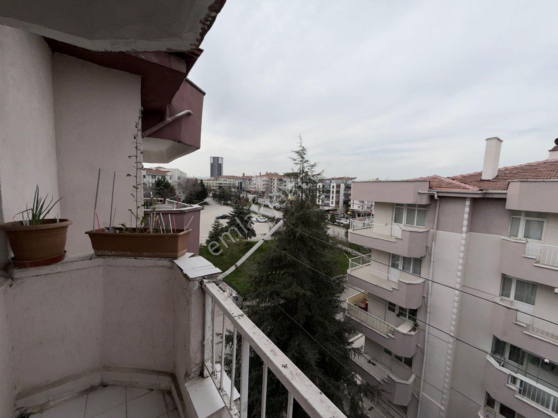 Sincan Osmanlı Mah. Hastane Cepheli Site İçerisinde Katta Satılık Daire - Görsel 32