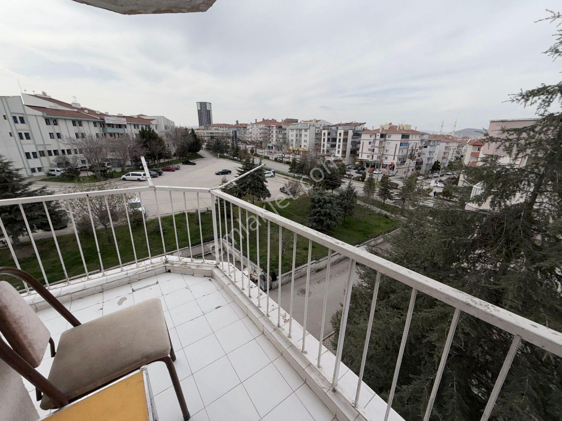 Sincan Osmanlı Mah. Hastane Cepheli Site İçerisinde Katta Satılık Daire - Görsel 19