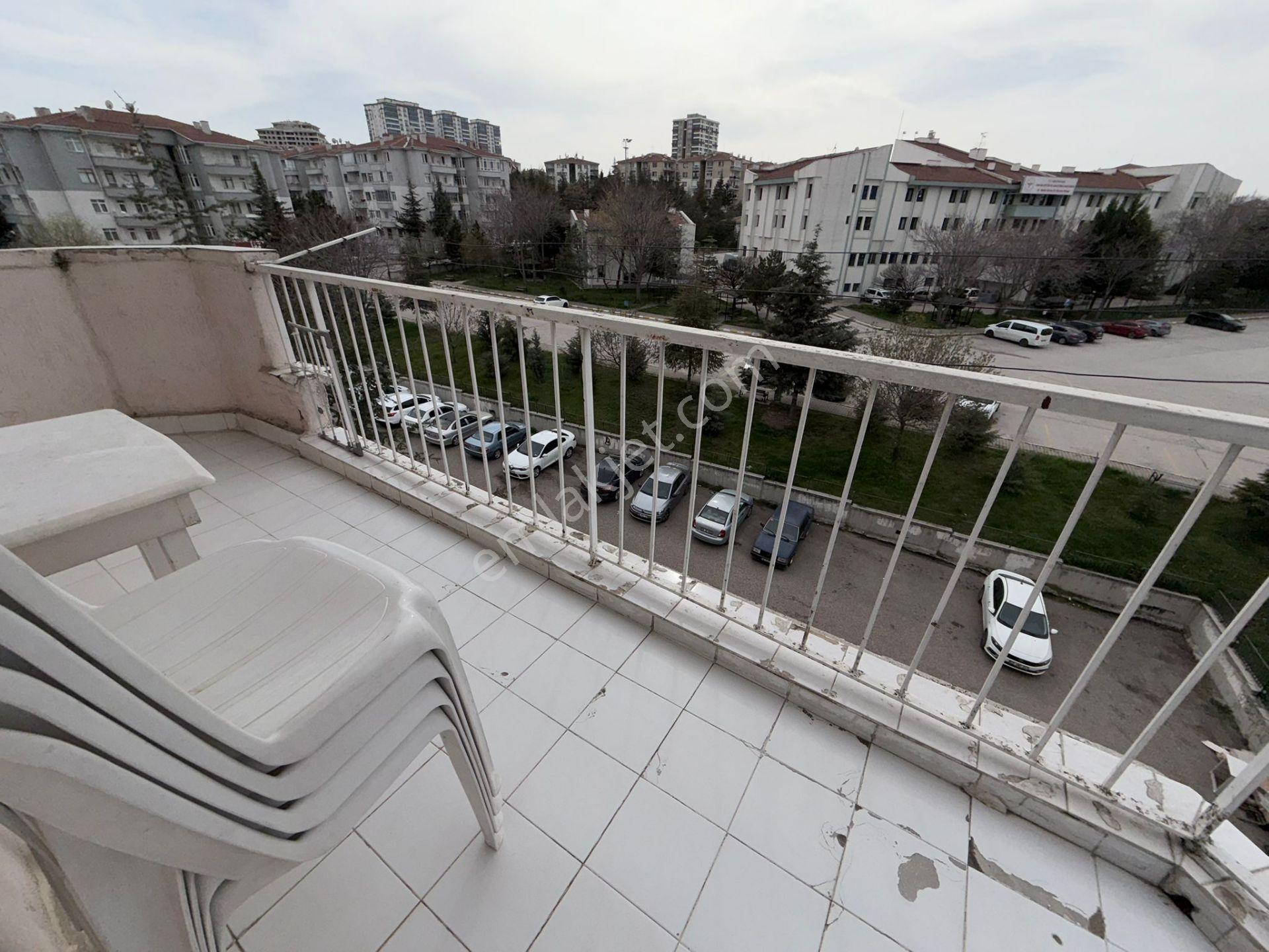 Sincan Osmanlı Mah. Hastane Cepheli Site İçerisinde Katta Satılık Daire - Görsel 11
