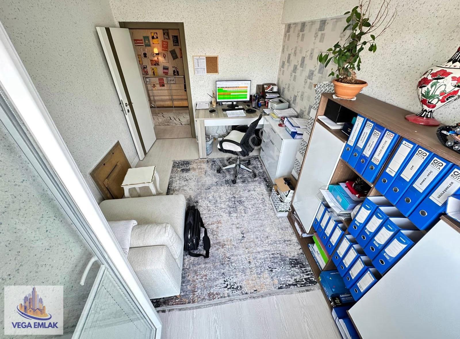 Vega Emlaktan Manzaralı Full Yapılı Önü Açık 3,5+1 Dubleks Daire - Görsel 10