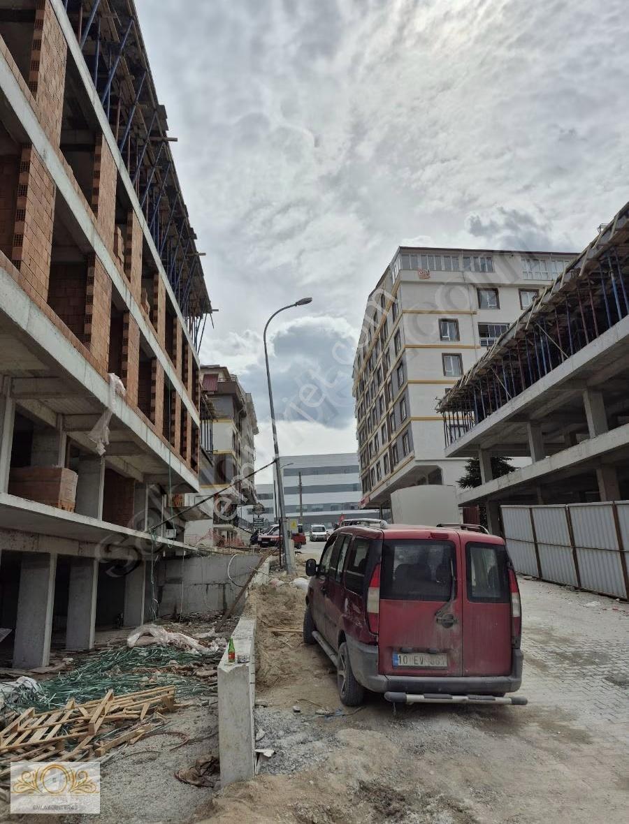Emlak Centerden Şehir Hastanesi Karşısı Satılık İşyerleri - Görsel 14