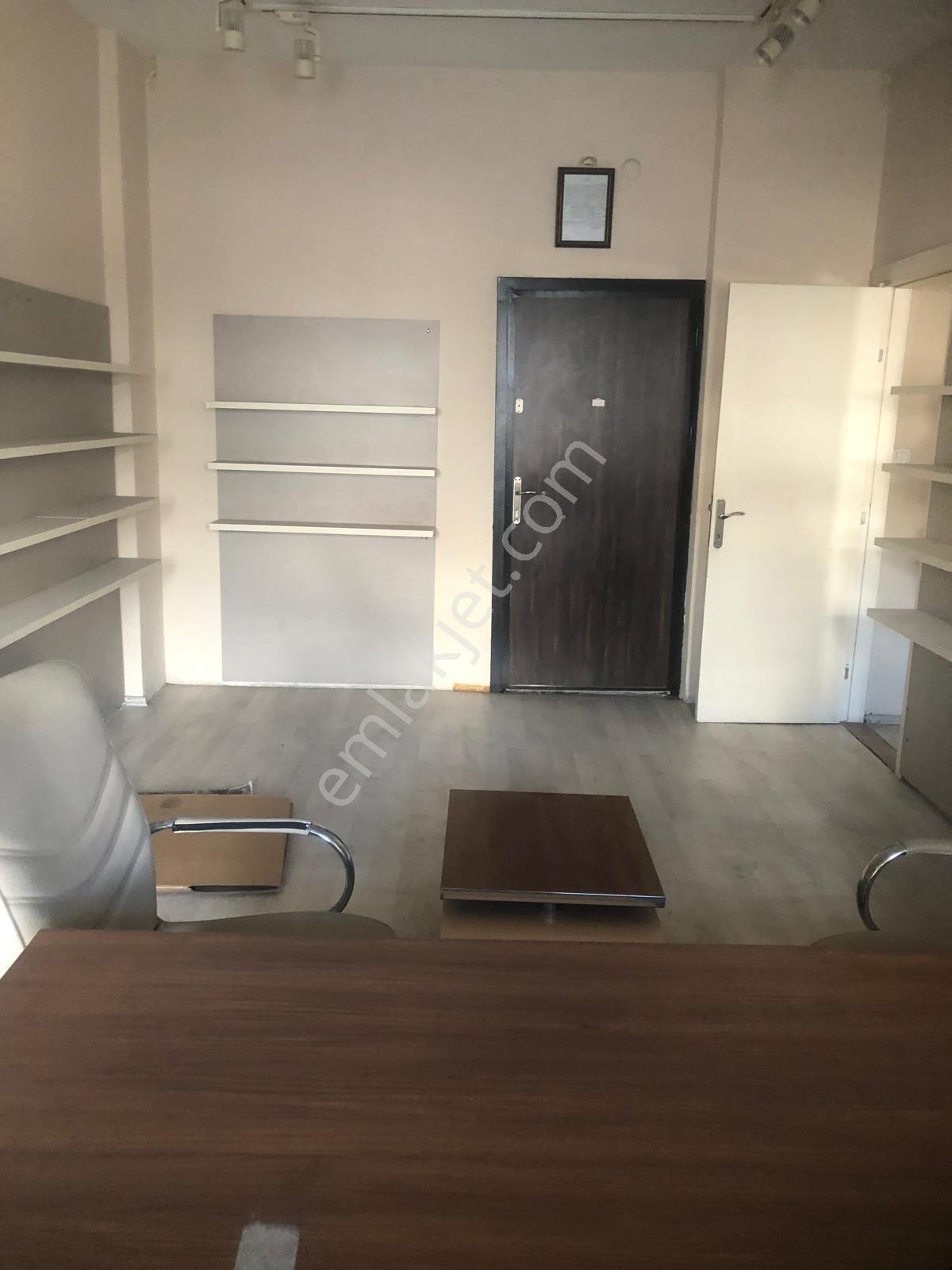 Güngören Sanayi Mah 240m2 3.kat Kiralık İş Yeri - Görsel 6