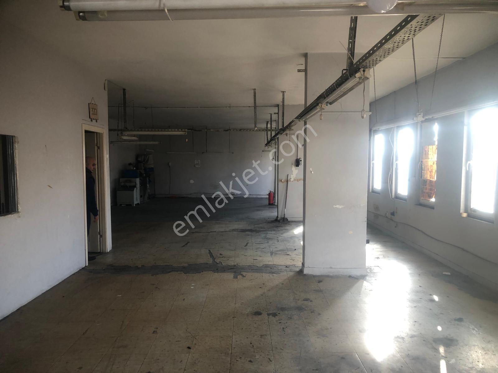 Güngören Sanayi Mah 240m2 3.kat Kiralık İş Yeri - Görsel 13
