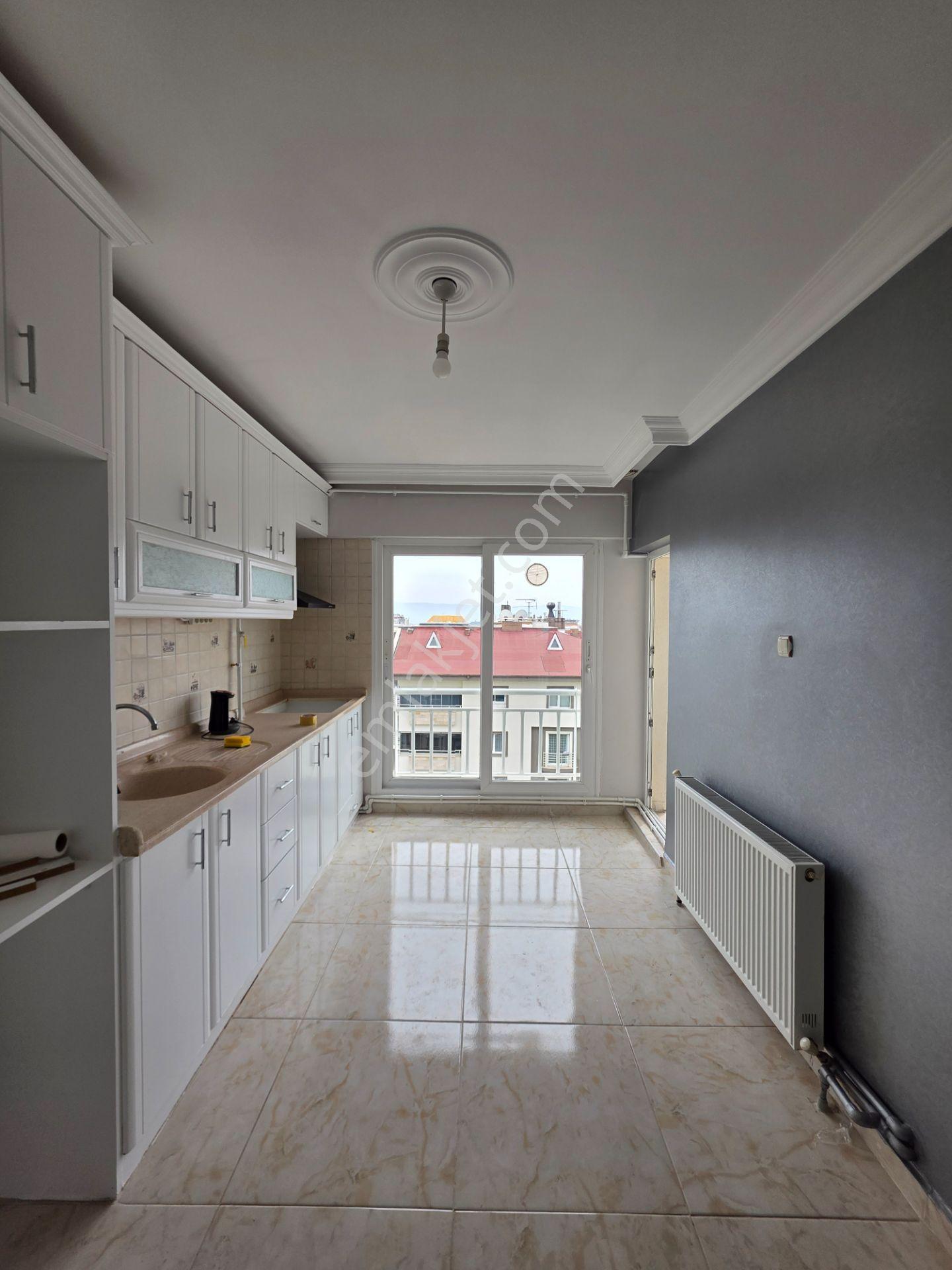 Procıty'den Mimar Sinan Mah'de Doğalgazlı Kiralık Ara Kat Daire - Görsel 8