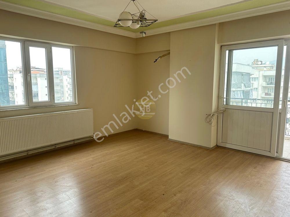 Hb'den Kiralık 3+1 Daire,efekent Bulv Üzeri Gizem Sitesi'nde - Görsel 2