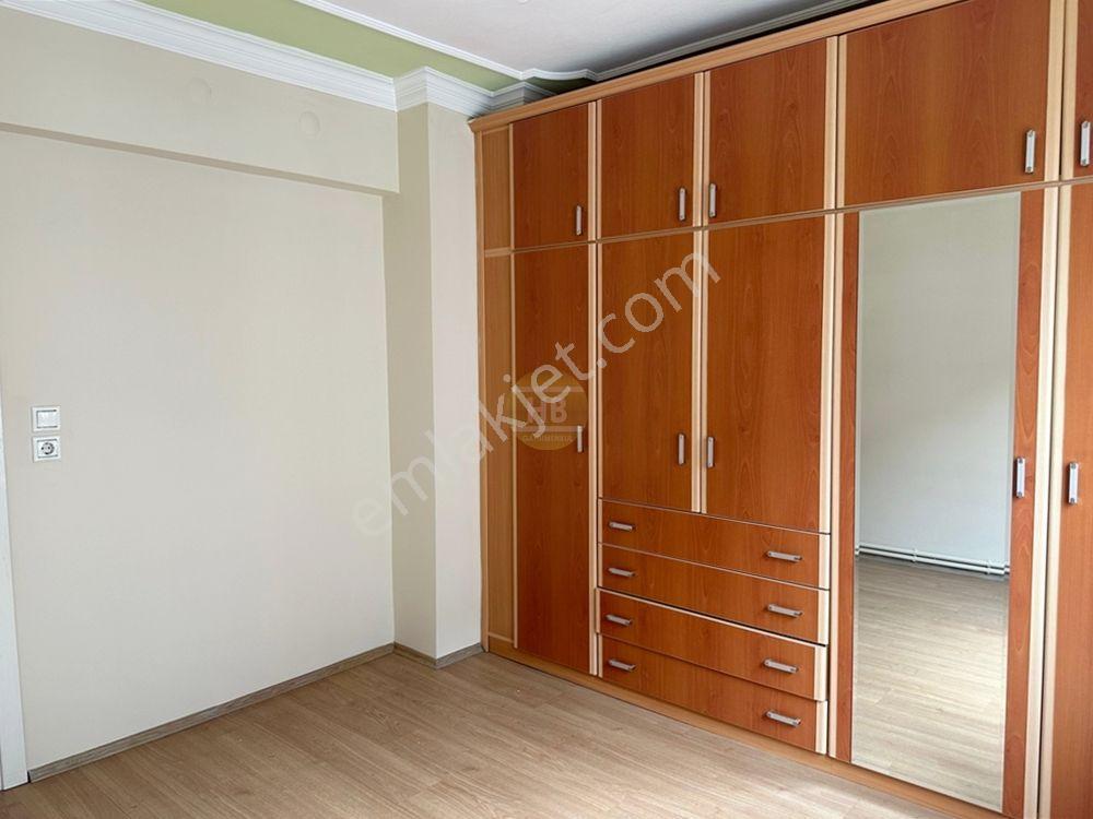 Hb'den Kiralık 3+1 Daire,efekent Bulv Üzeri Gizem Sitesi'nde - Görsel 26