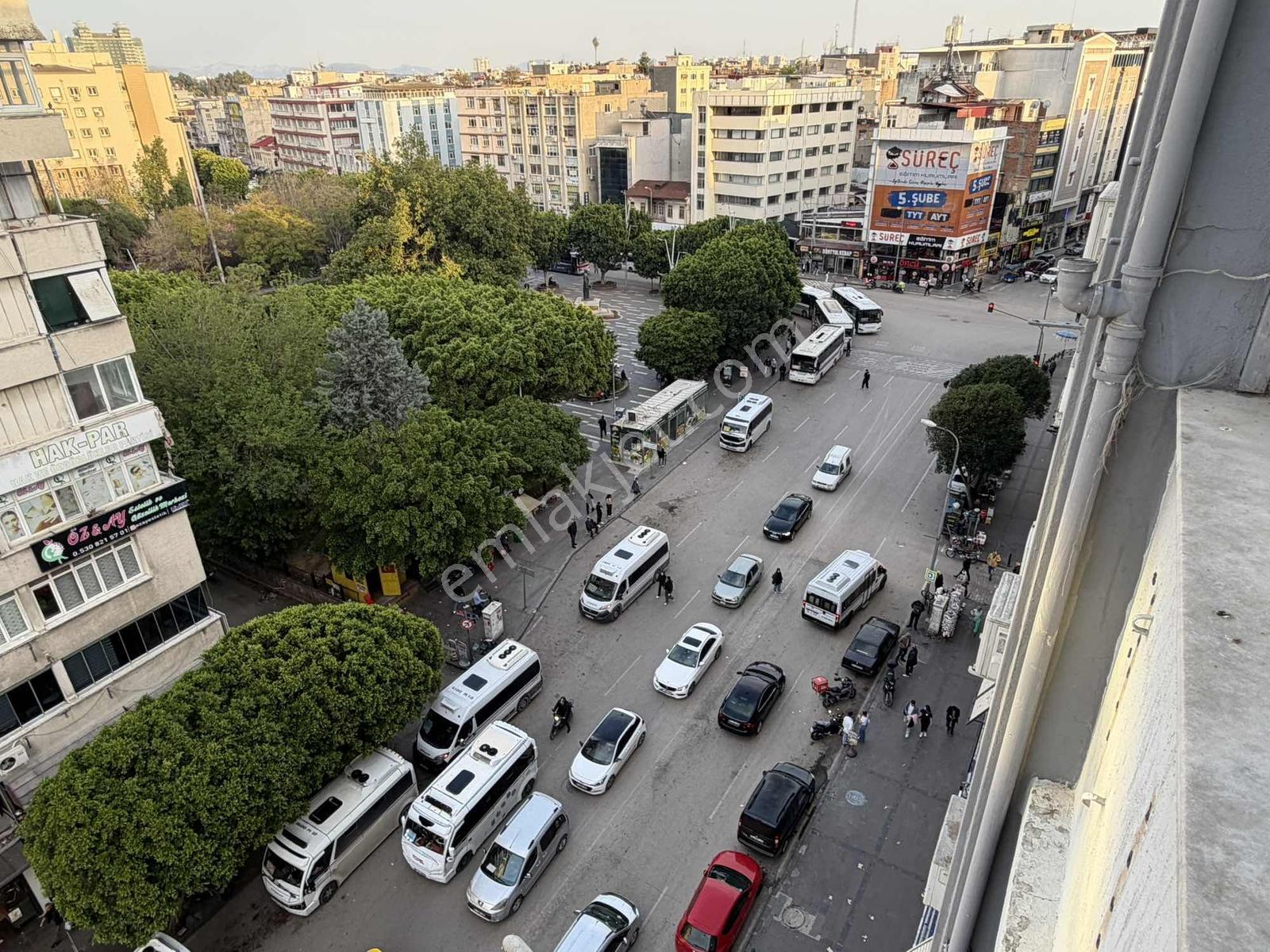 Azız Naci İşmerkezinde 1+1 Kiralık - Görsel 17