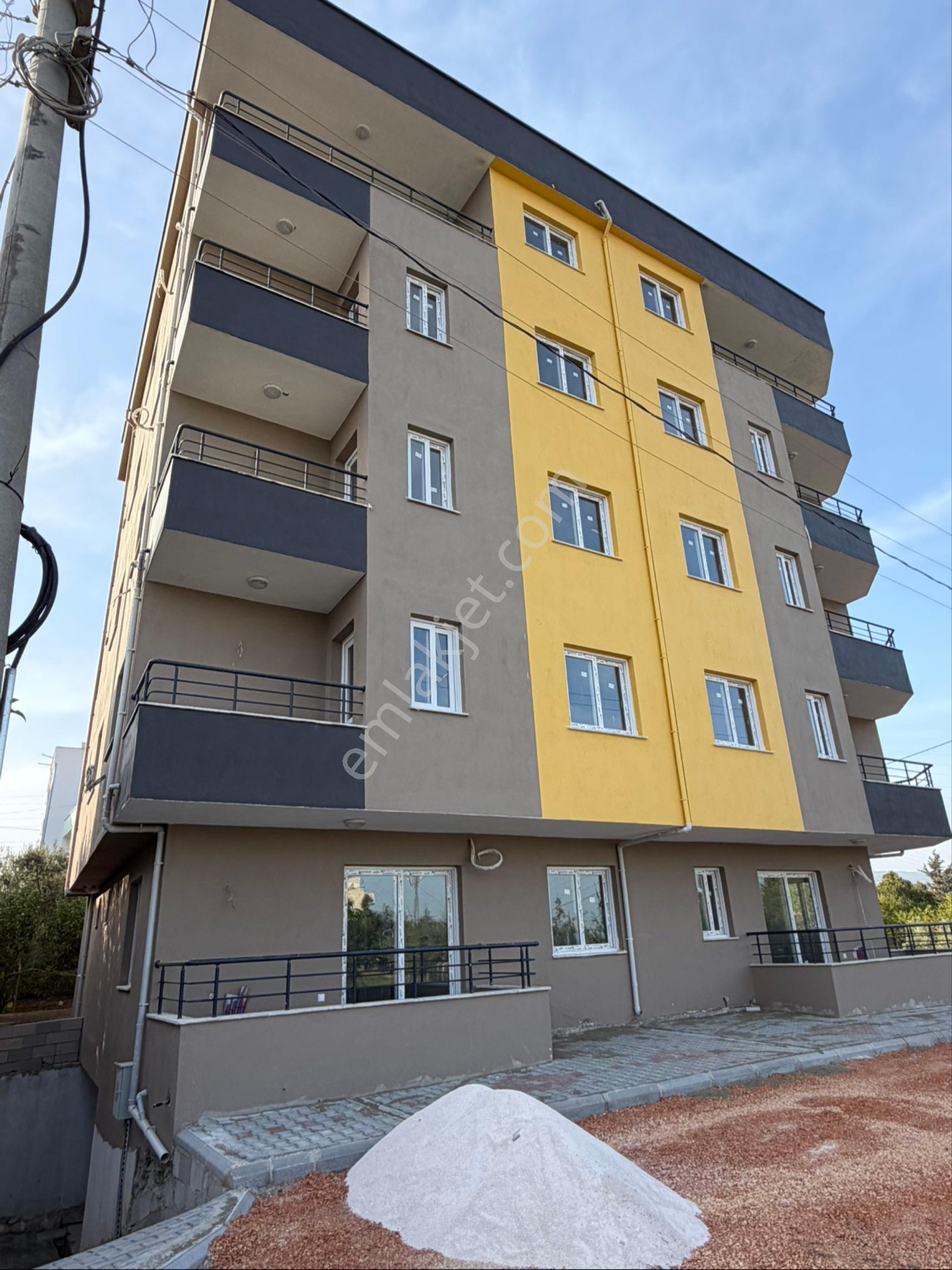 Türe Gayrimenkulden Silifke Ulugöz Mahallesinde Satılık 2+1 Oturuma Hazır Daire - Görsel 2