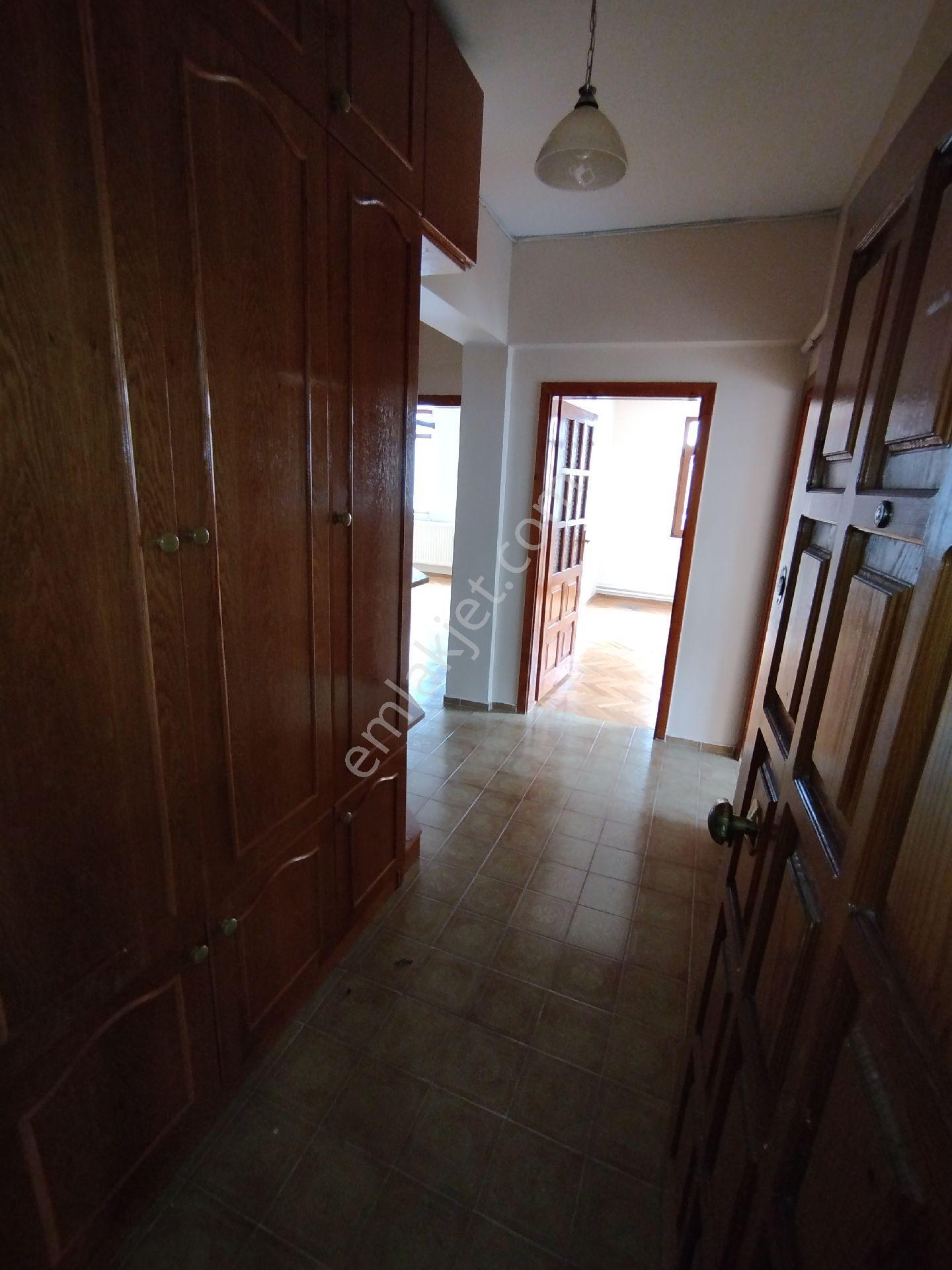Yeski Emlâk İnşaattan Kiralık Daire Merkezi Konumda 56 Lar - Görsel 51