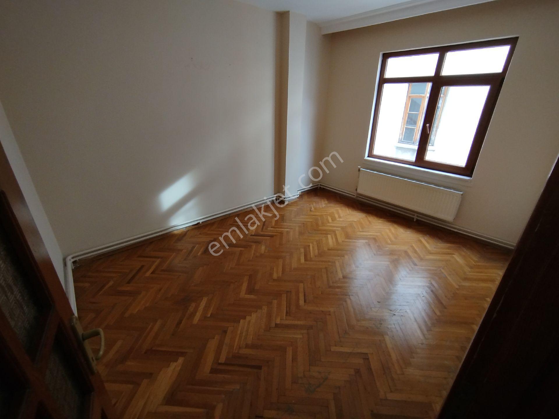 Yeski Emlâk İnşaattan Kiralık Daire Merkezi Konumda 56 Lar - Görsel 26