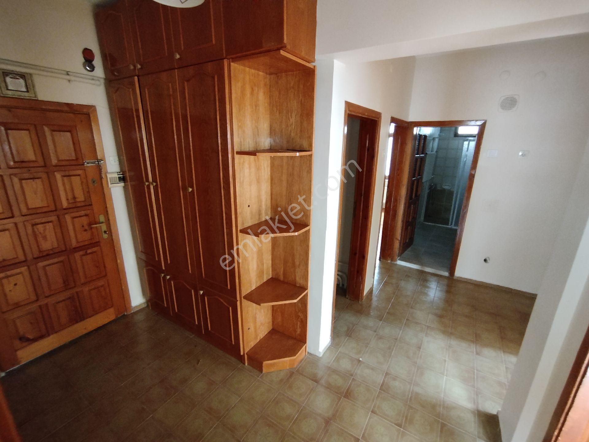 Yeski Emlâk İnşaattan Kiralık Daire Merkezi Konumda 56 Lar - Görsel 48