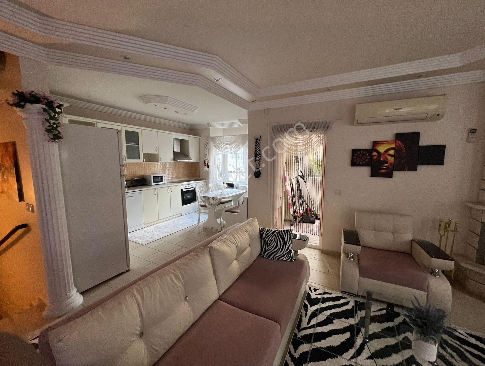 Antalya Kemer Satılık Villa Merkezde Denize Yurüme Mesafesinde - Görsel 2