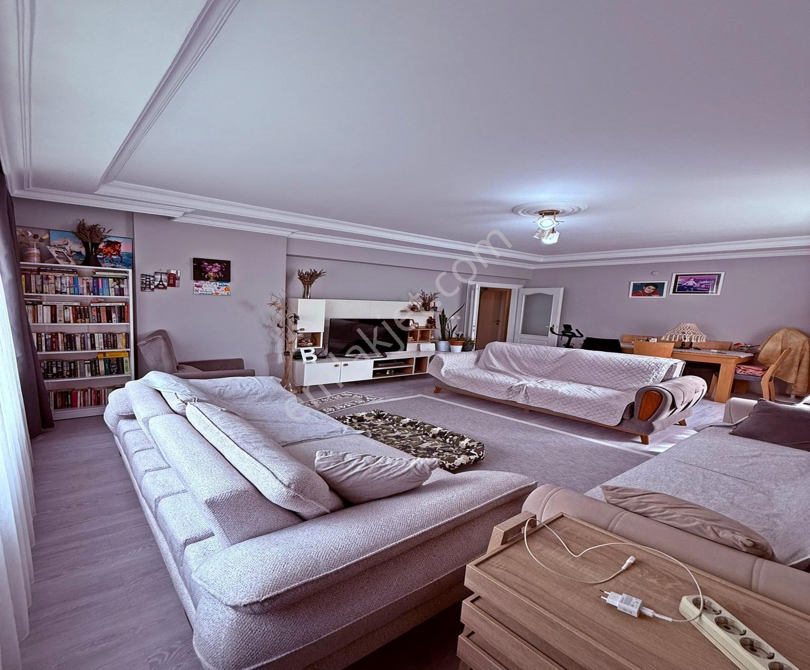 Aka Yapı'dan Beylikdüzü Barış Mah. Full Yapılı Ara Kat Daire - Görsel 5