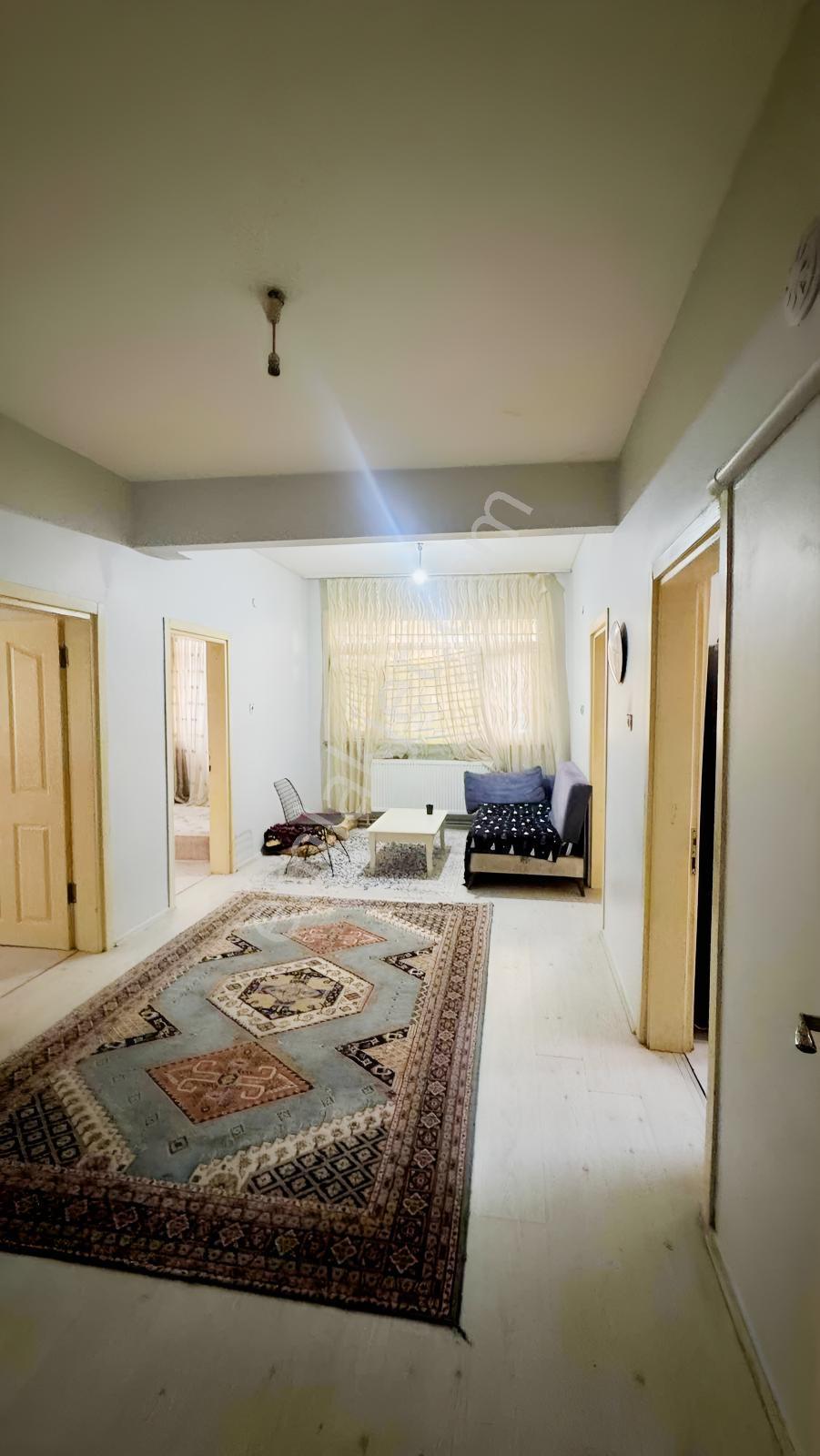 Yıldızlar Grup Gebze İstasyon Mahallesi 3+1 Geniş Kiralık Daire - Görsel 2