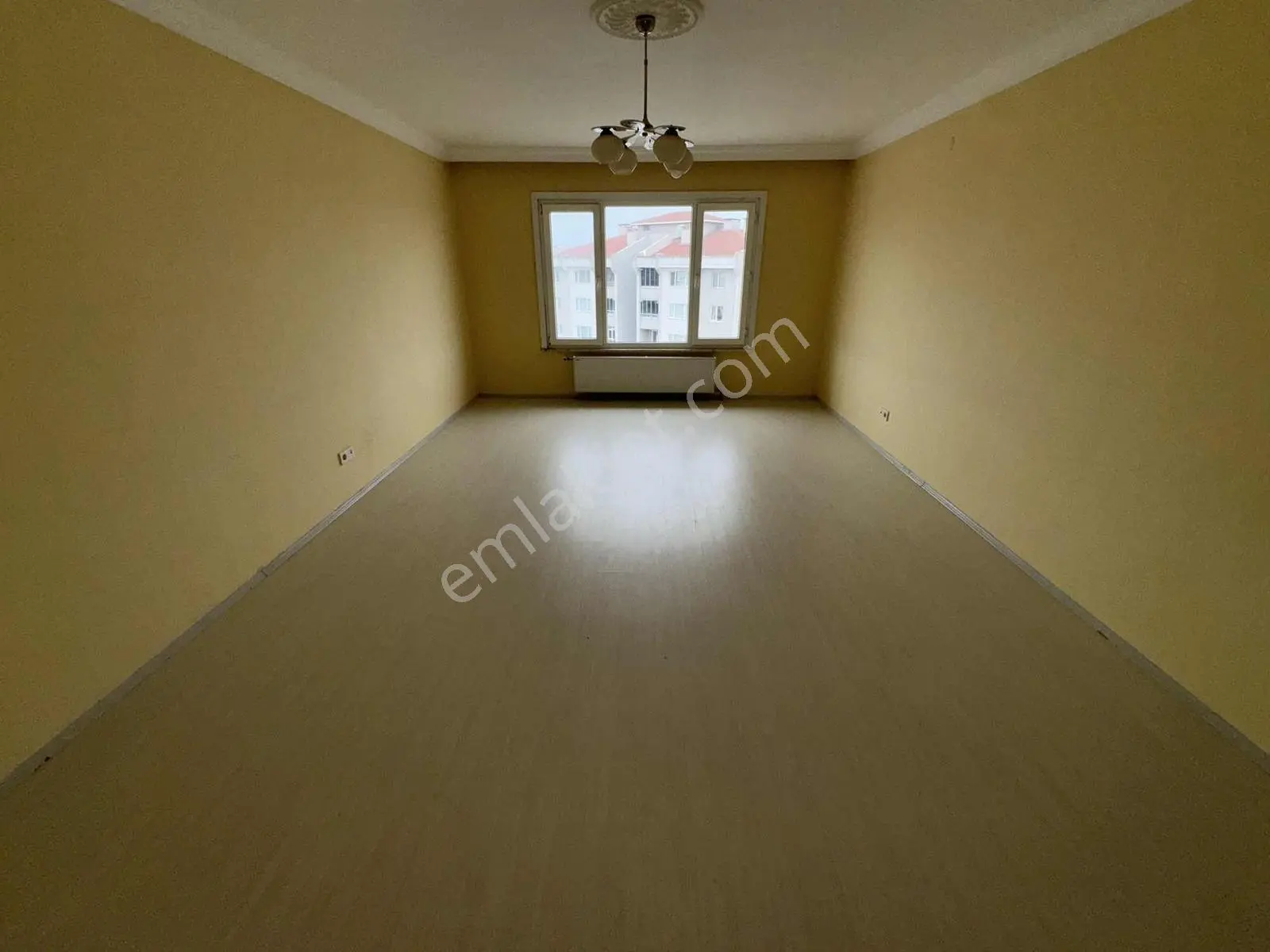 Yıldızkent Mah Site İçi Geniş 3+1 İskanlı Ebeveyn Banyo Satılık