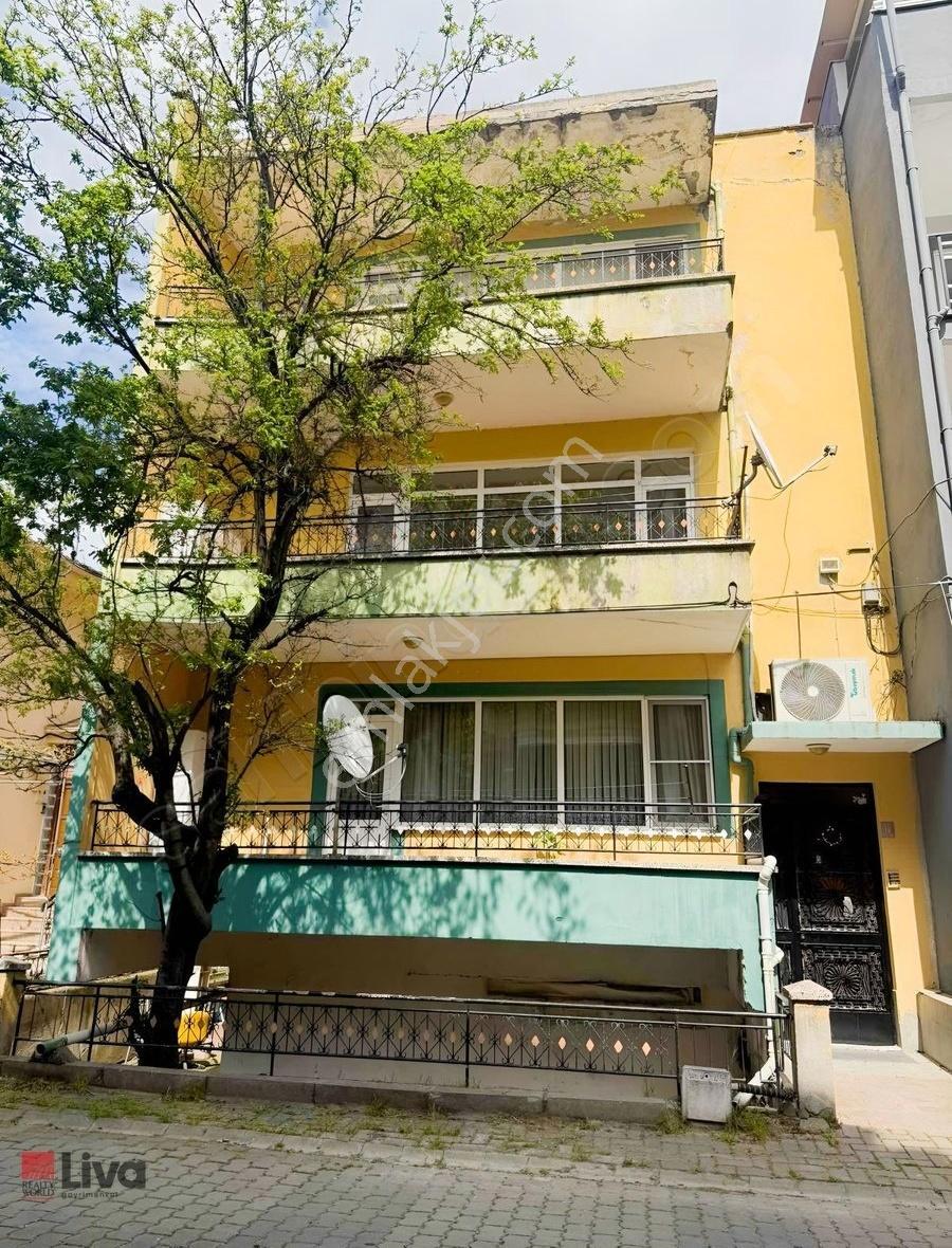 Liva'dan Paşa Alanı Mahallesi Gözde Lokasyonda Satılık 3+1 Daire - Görsel 29