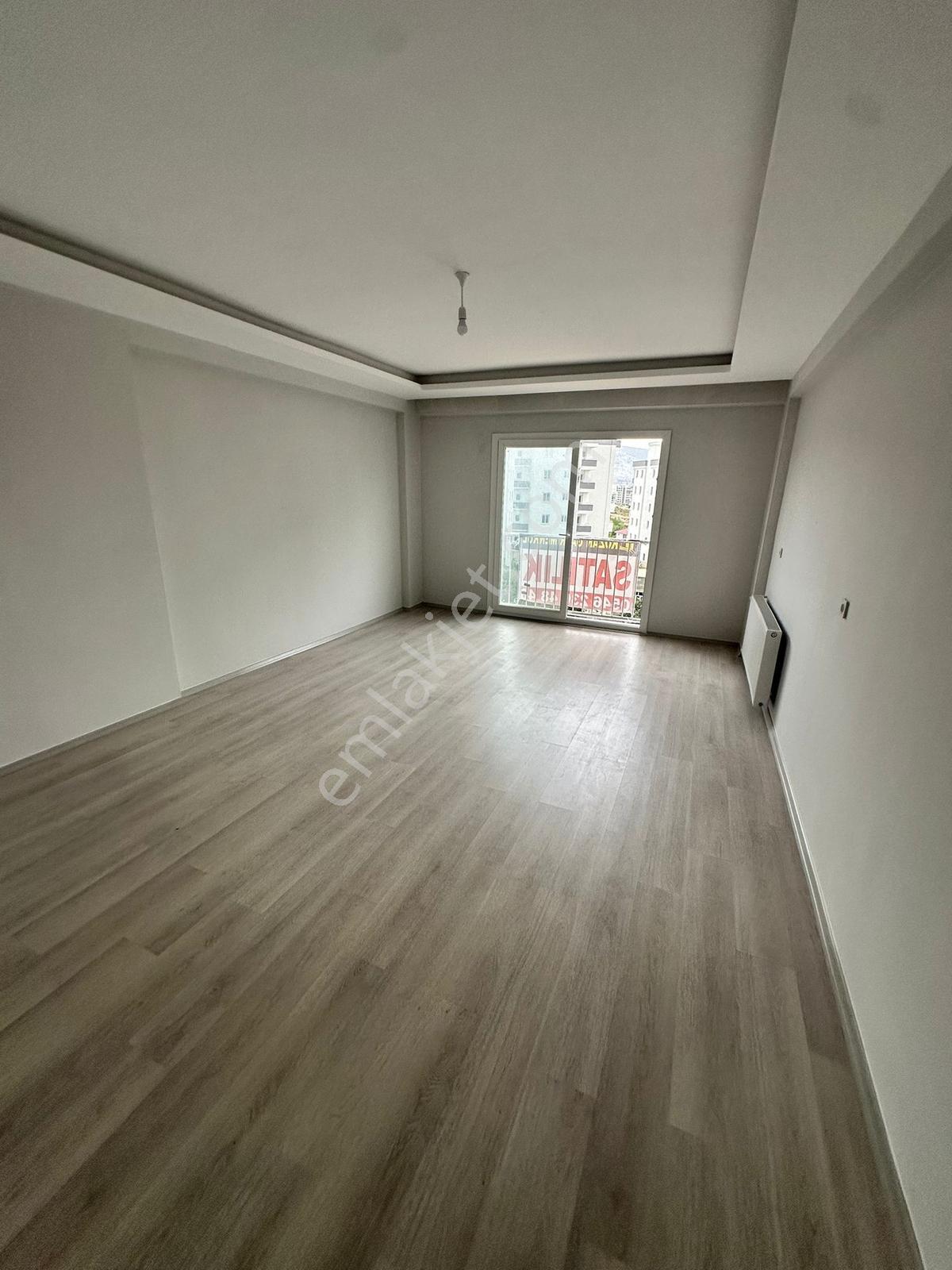 Kozan Gayrimenkulden Çanaklıda Sıfır Ayarında 3+1 Daire - Görsel 13
