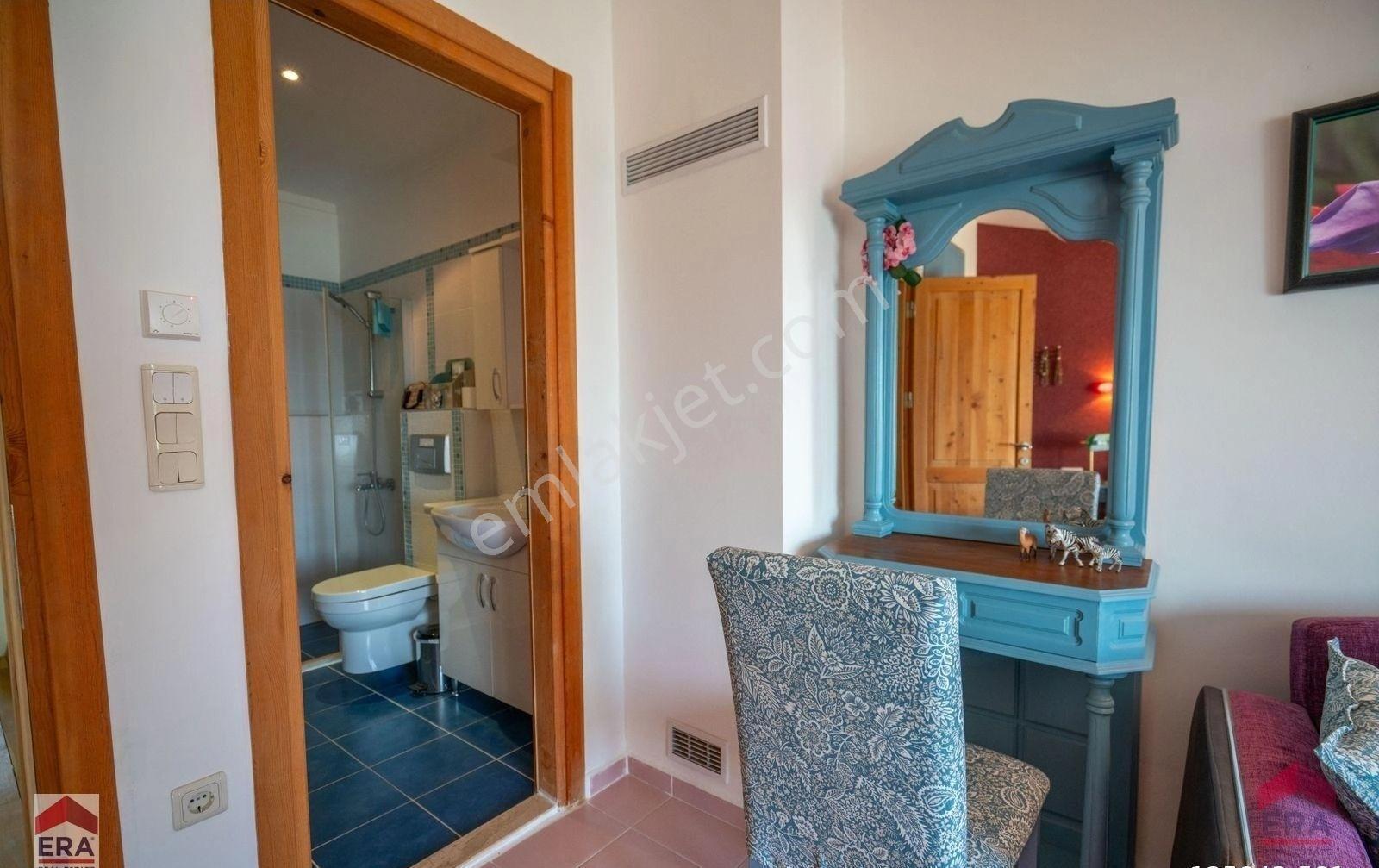 Datçanın Merkezinde Deniz Manzaralı 140m2 3+1 Kiralık Daire - Görsel 16