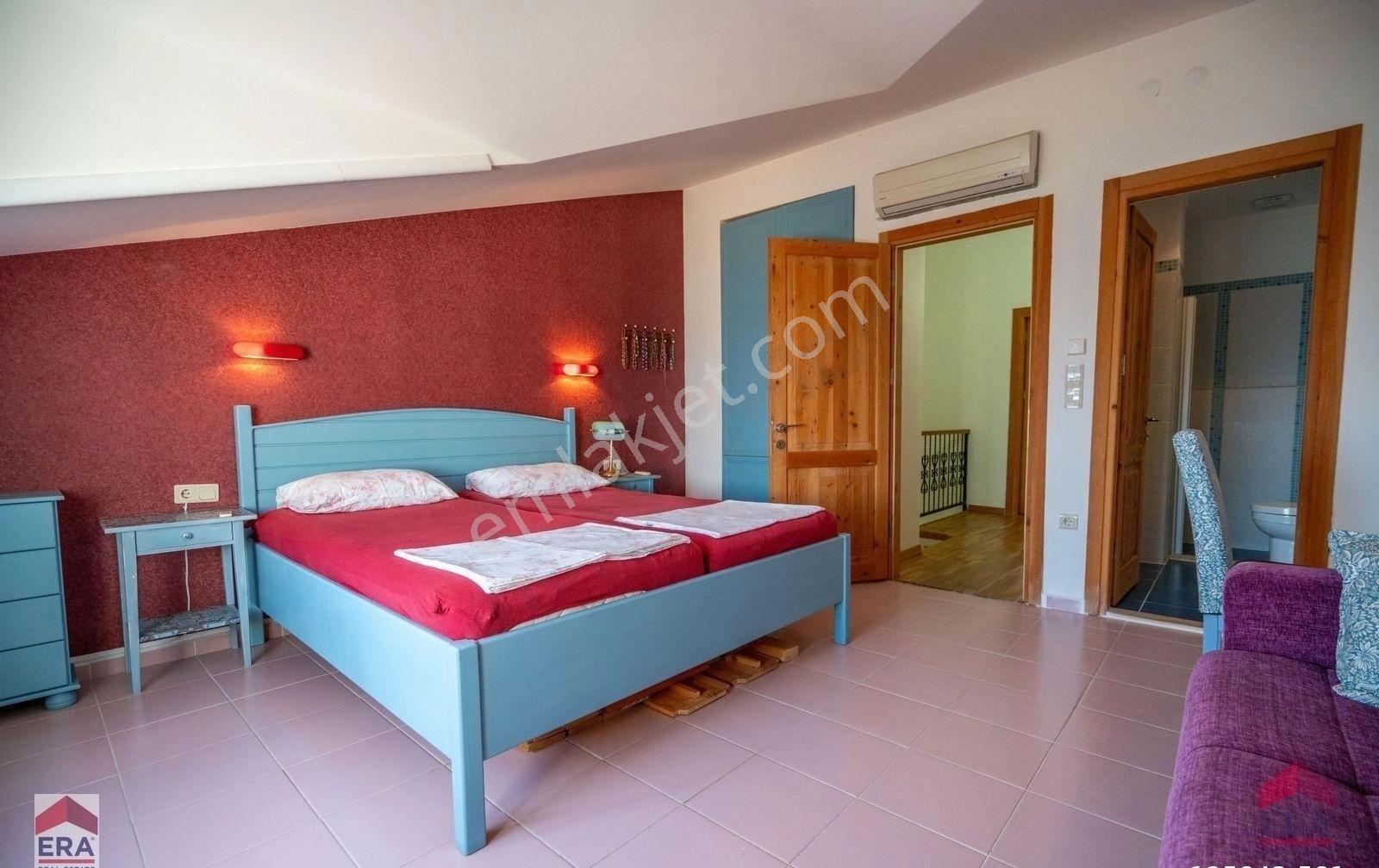 Datçanın Merkezinde Deniz Manzaralı 140m2 3+1 Kiralık Daire - Görsel 8