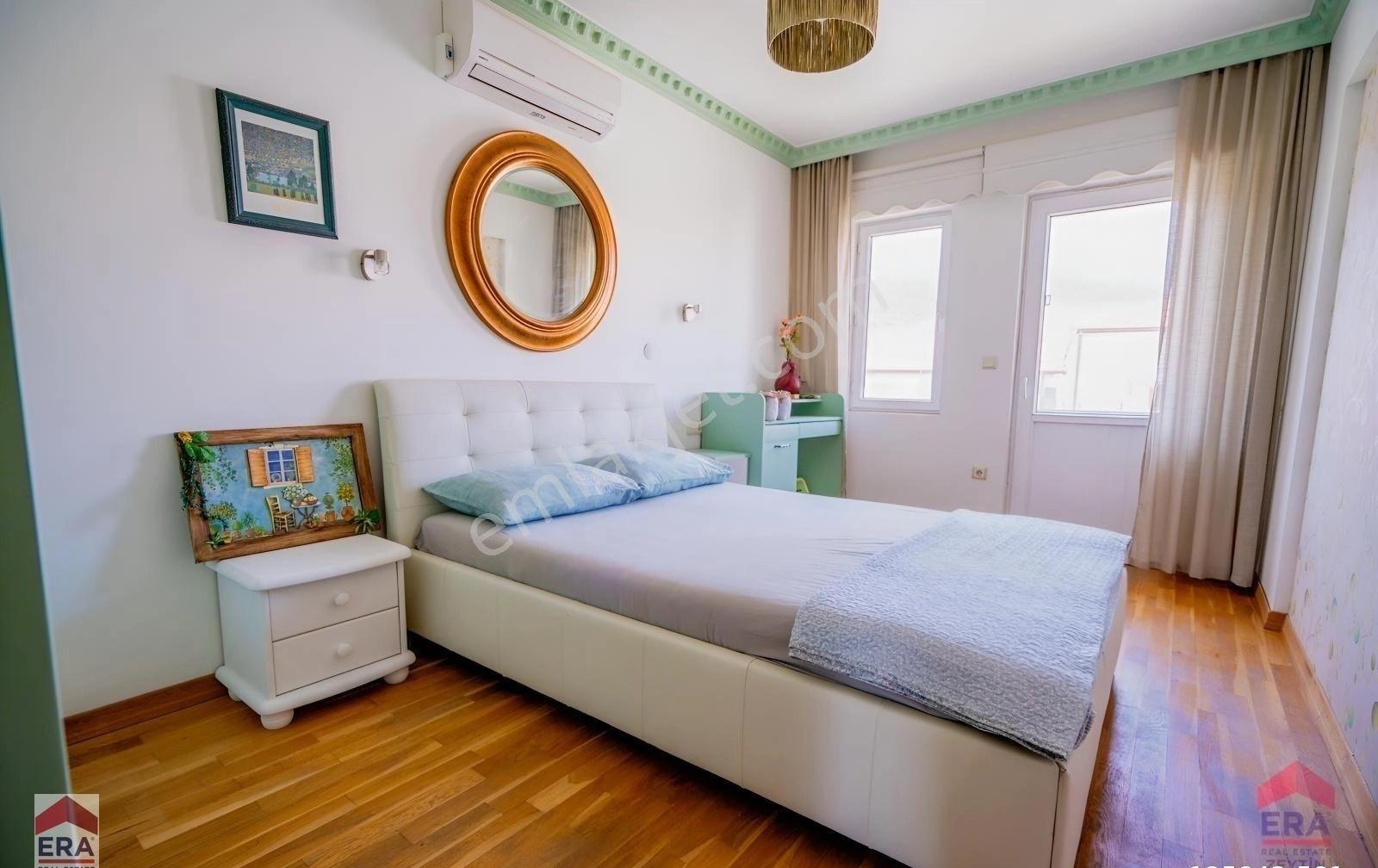 Datçanın Merkezinde Deniz Manzaralı 140m2 3+1 Kiralık Daire - Görsel 15