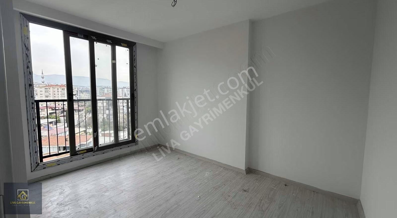 Buca Çamlıkule'de Merkezde Kiralık Balkonlu Sıfır Daire - Görsel 22
