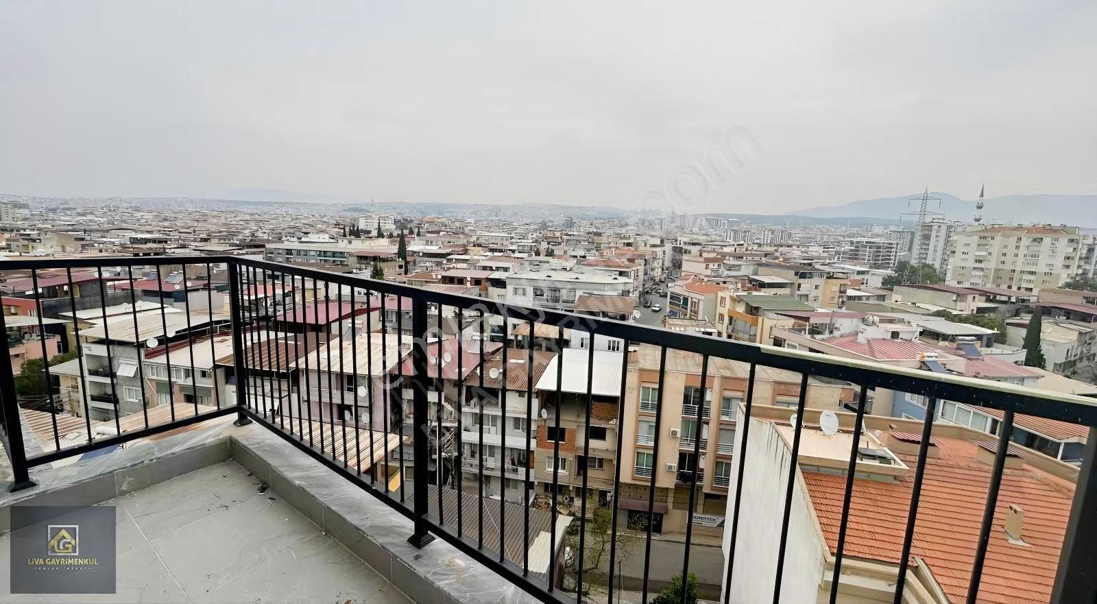 Buca Çamlıkule'de Merkezde Kiralık Balkonlu Sıfır Daire - Görsel 23