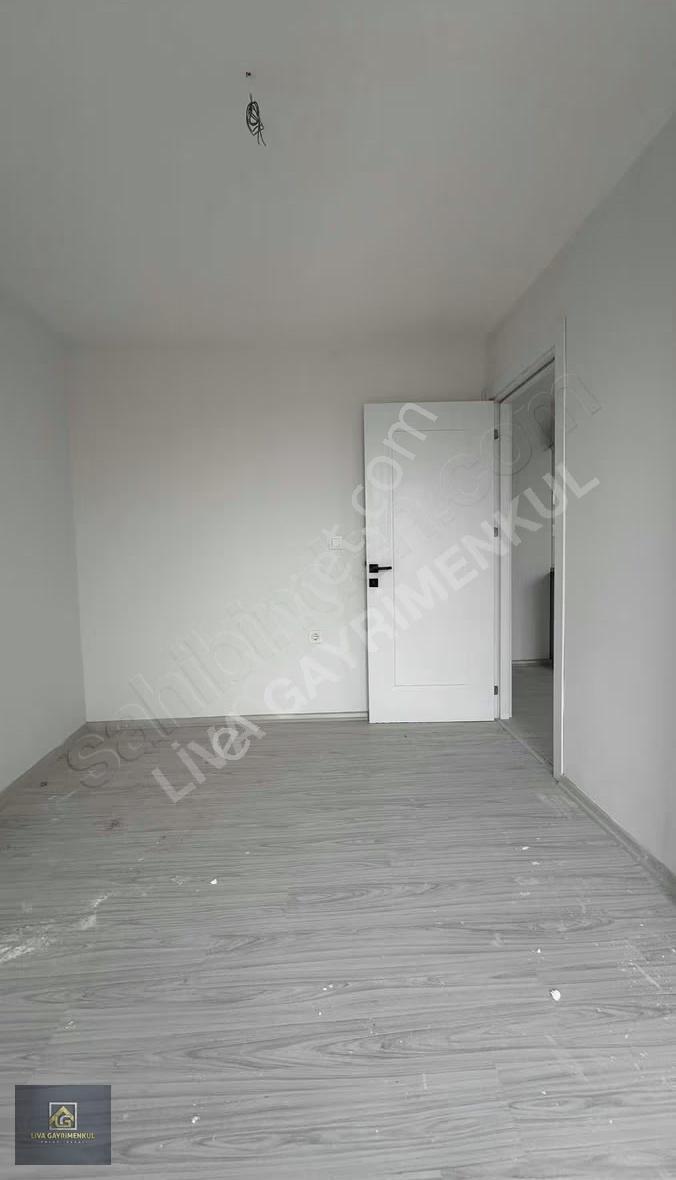 Buca Çamlıkule'de Merkezde Kiralık Balkonlu Sıfır Daire - Görsel 8