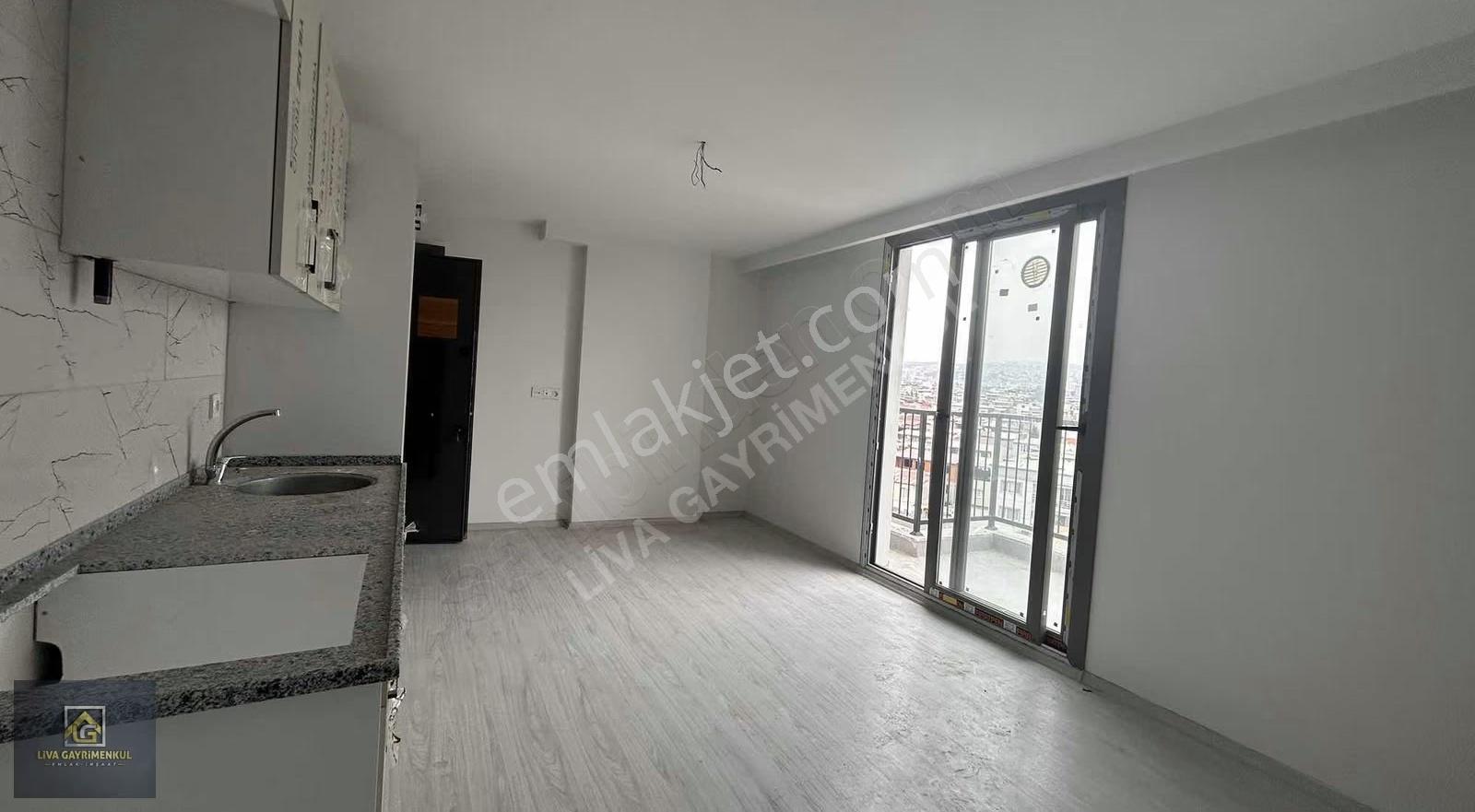 Buca Çamlıkule'de Merkezde Kiralık Balkonlu Sıfır Daire - Görsel 15