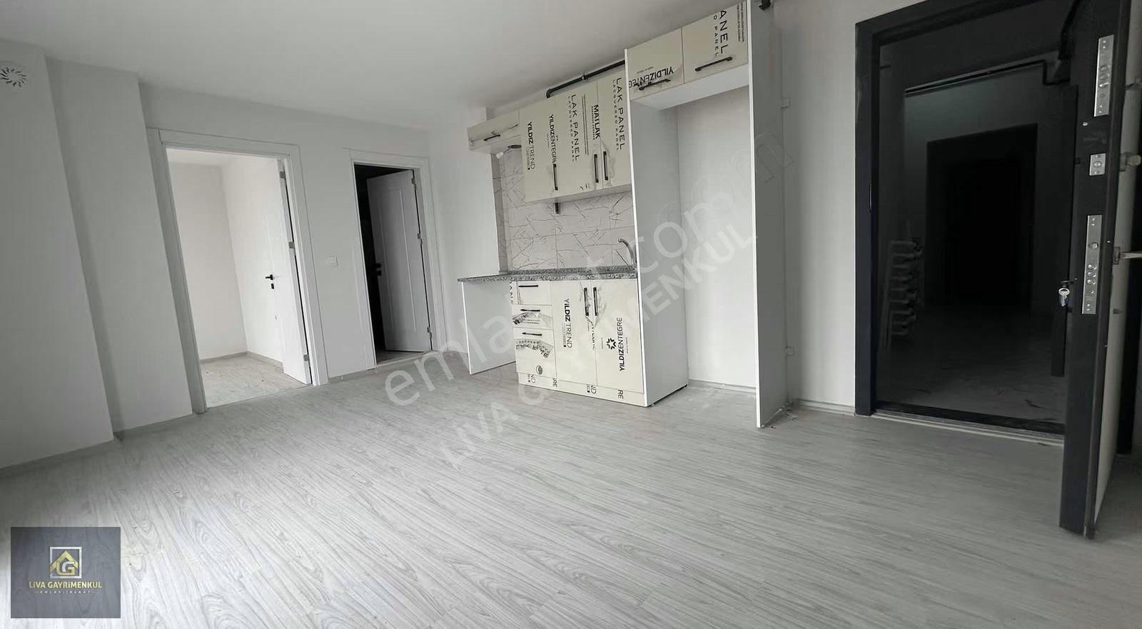 Buca Çamlıkule'de Merkezde Kiralık Balkonlu Sıfır Daire - Görsel 18