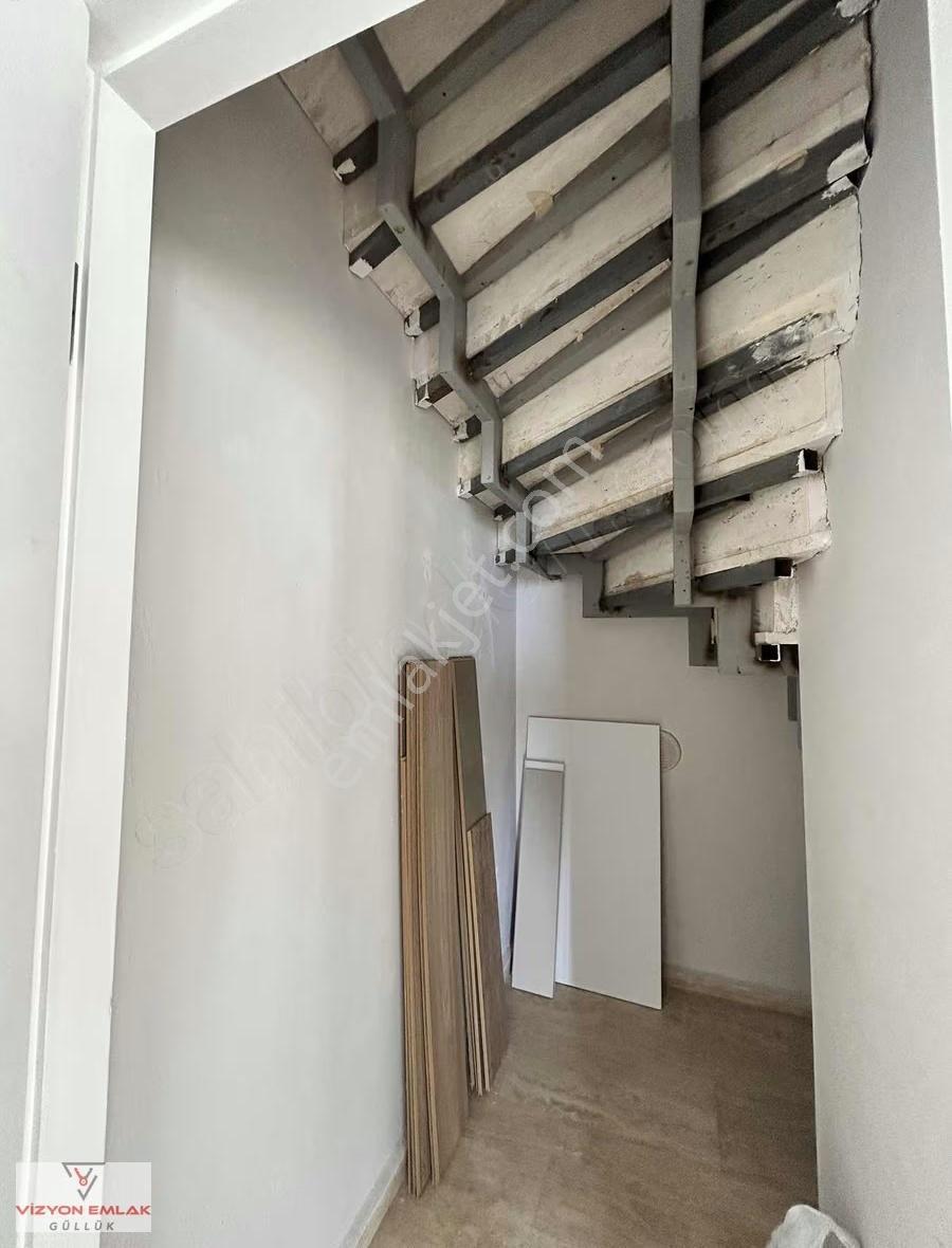 Güllük Yasemin Sitesinde Deniz Manzaralı Kiralık Müstakil Villa - Görsel 23