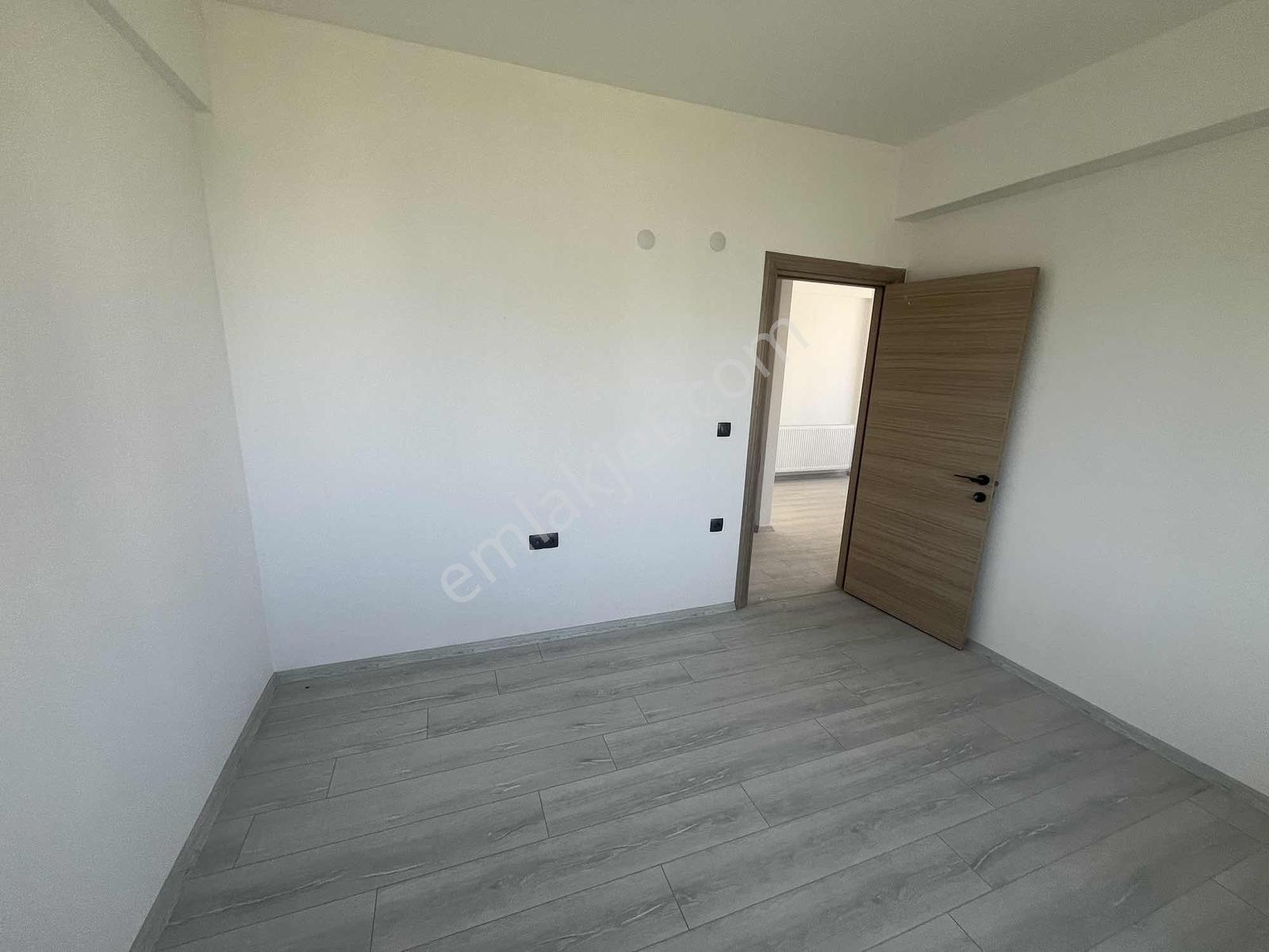 Bedrettin Delen Den İskanlı Geniş 1+1 Daire - Görsel 22
