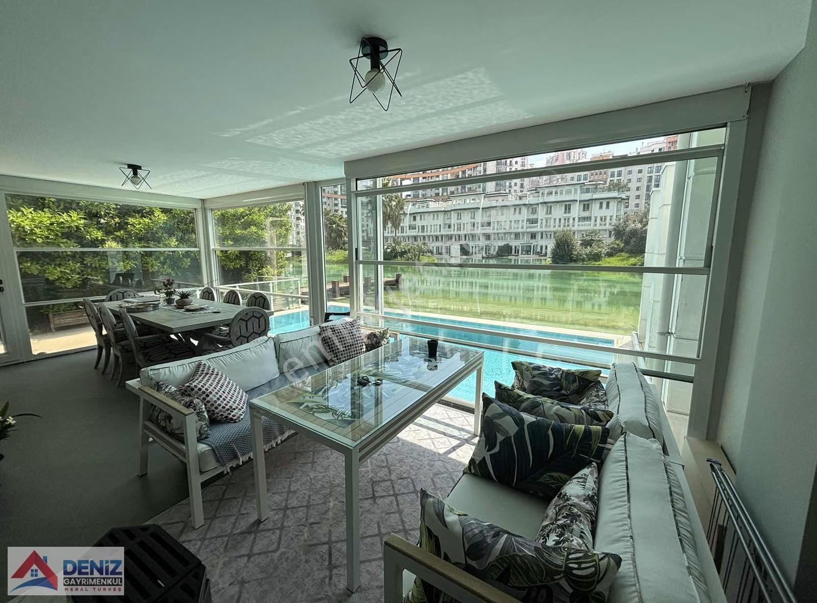 Bursa Modern Müstakil Havuzlu Satılık 4+1 Bahçe Yalı Dairesi